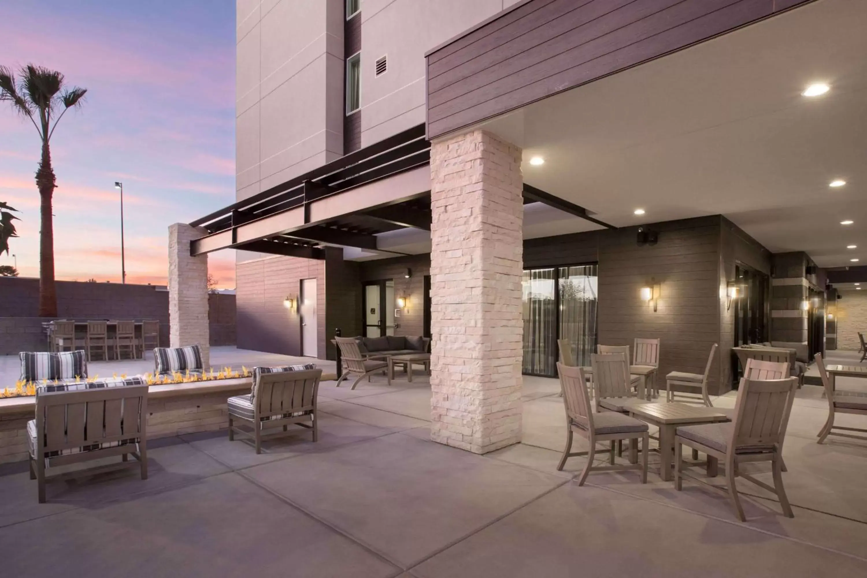 Patio, Restaurant/Places to Eat in Homewood Suites By Hilton Las Vegas City Center