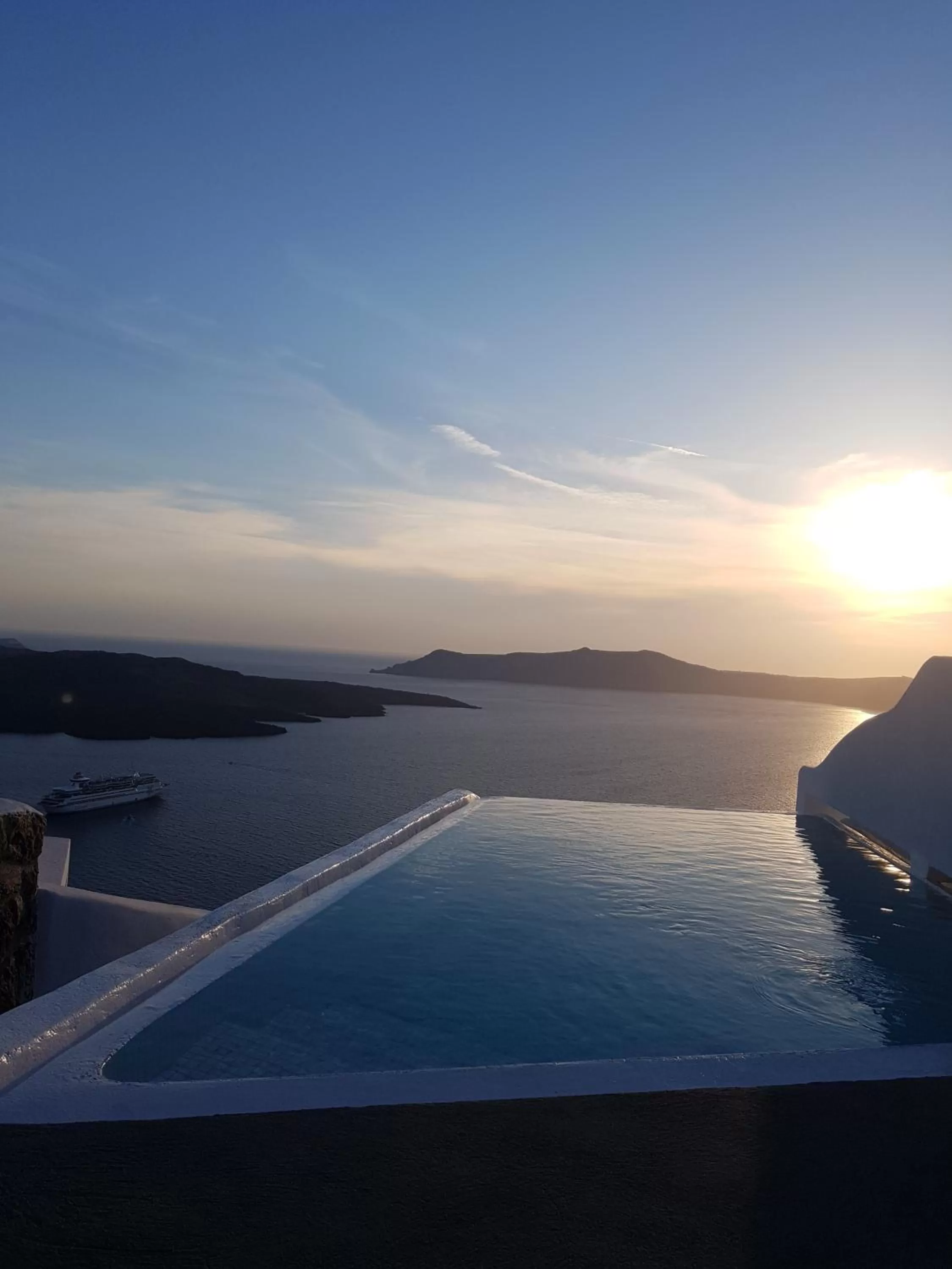 Sunset in Adamant Suites