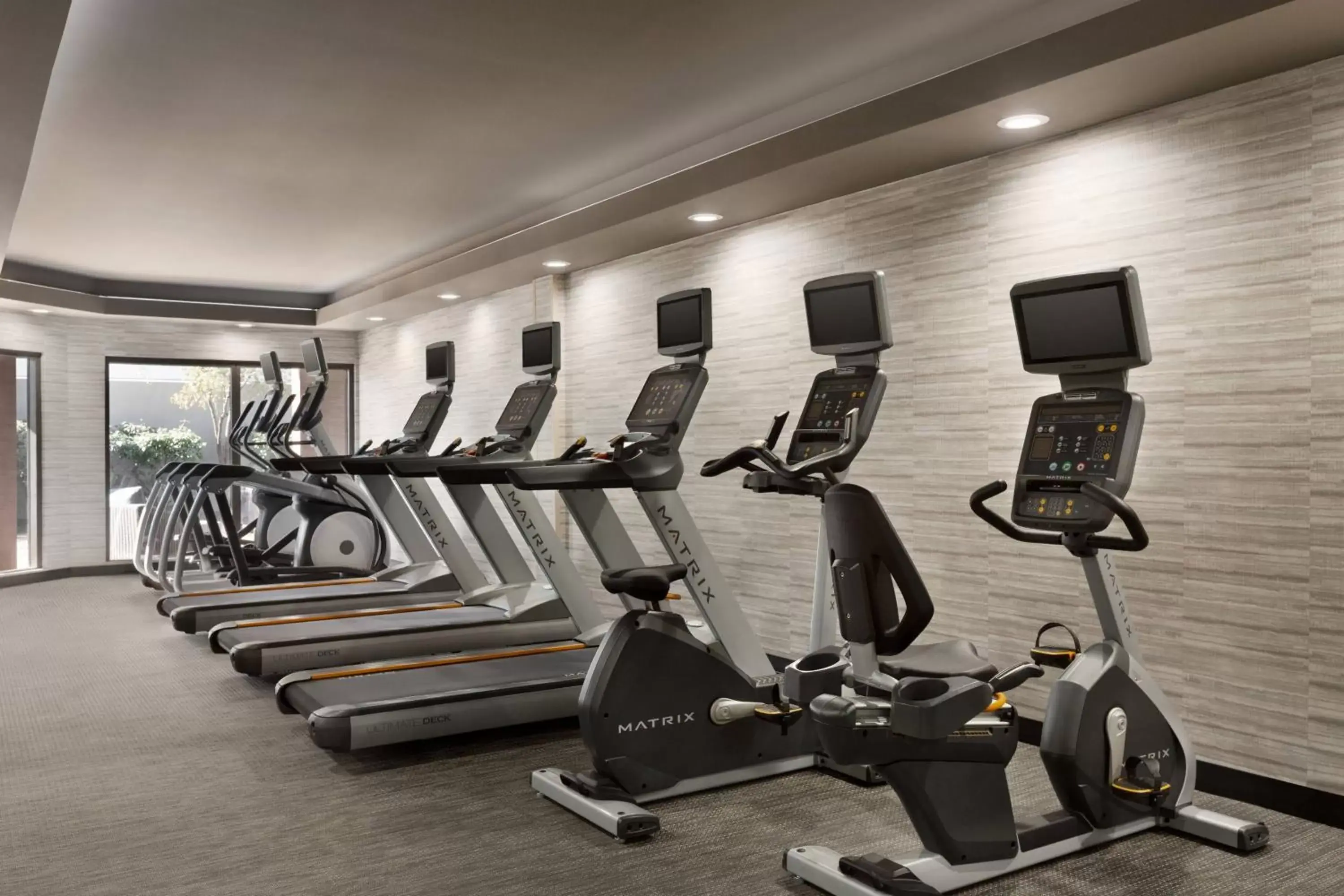 Fitness centre/facilities, Fitness Center/Facilities in Courtyard by Marriott Tulsa Central