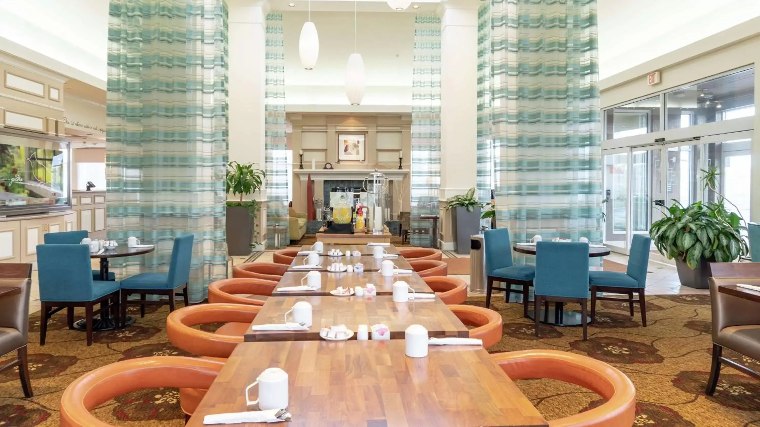 Breakfast, Restaurant/Places to Eat in Hilton Garden Inn Wooster