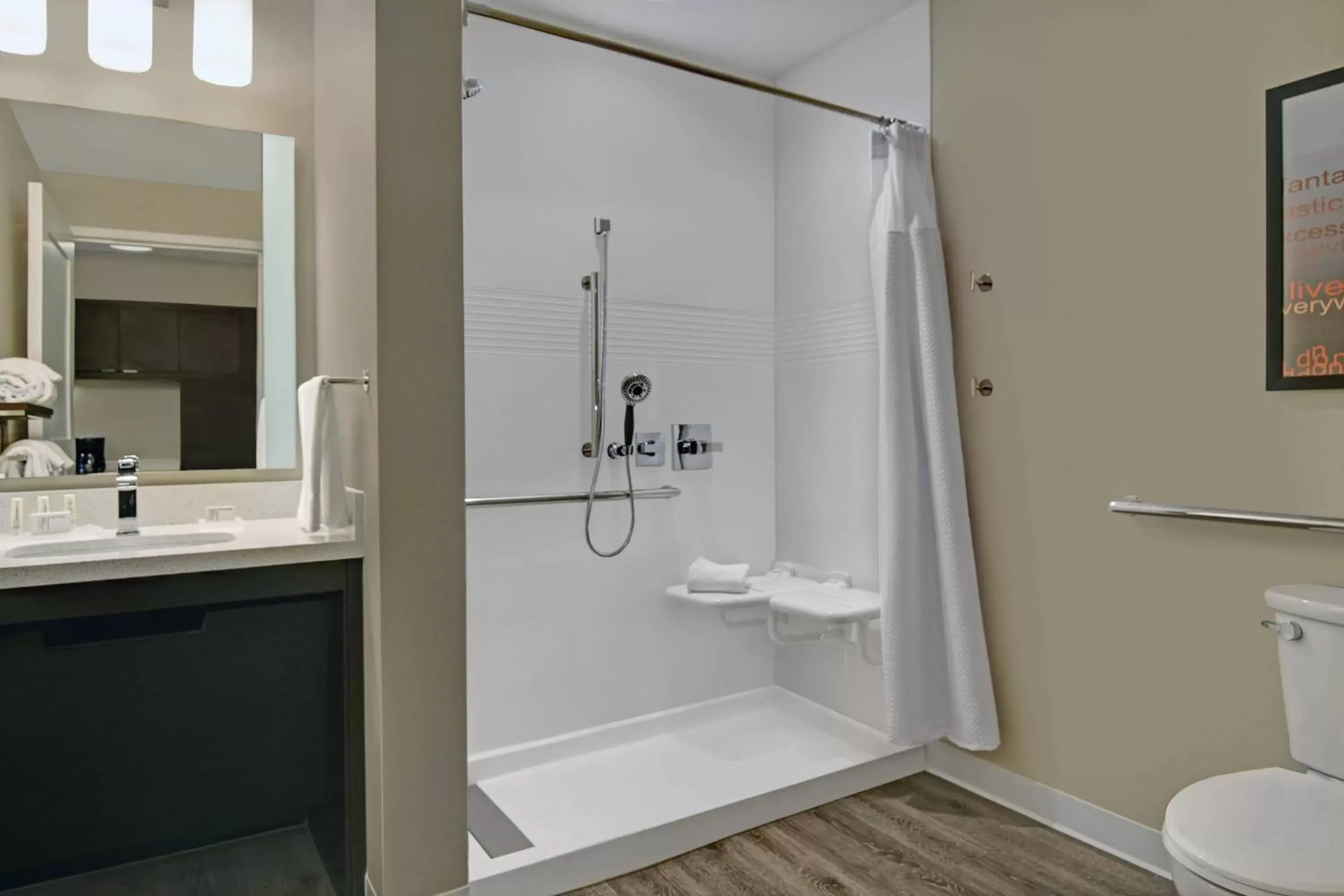 Bathroom in TownePlace Suites By Marriott Lima