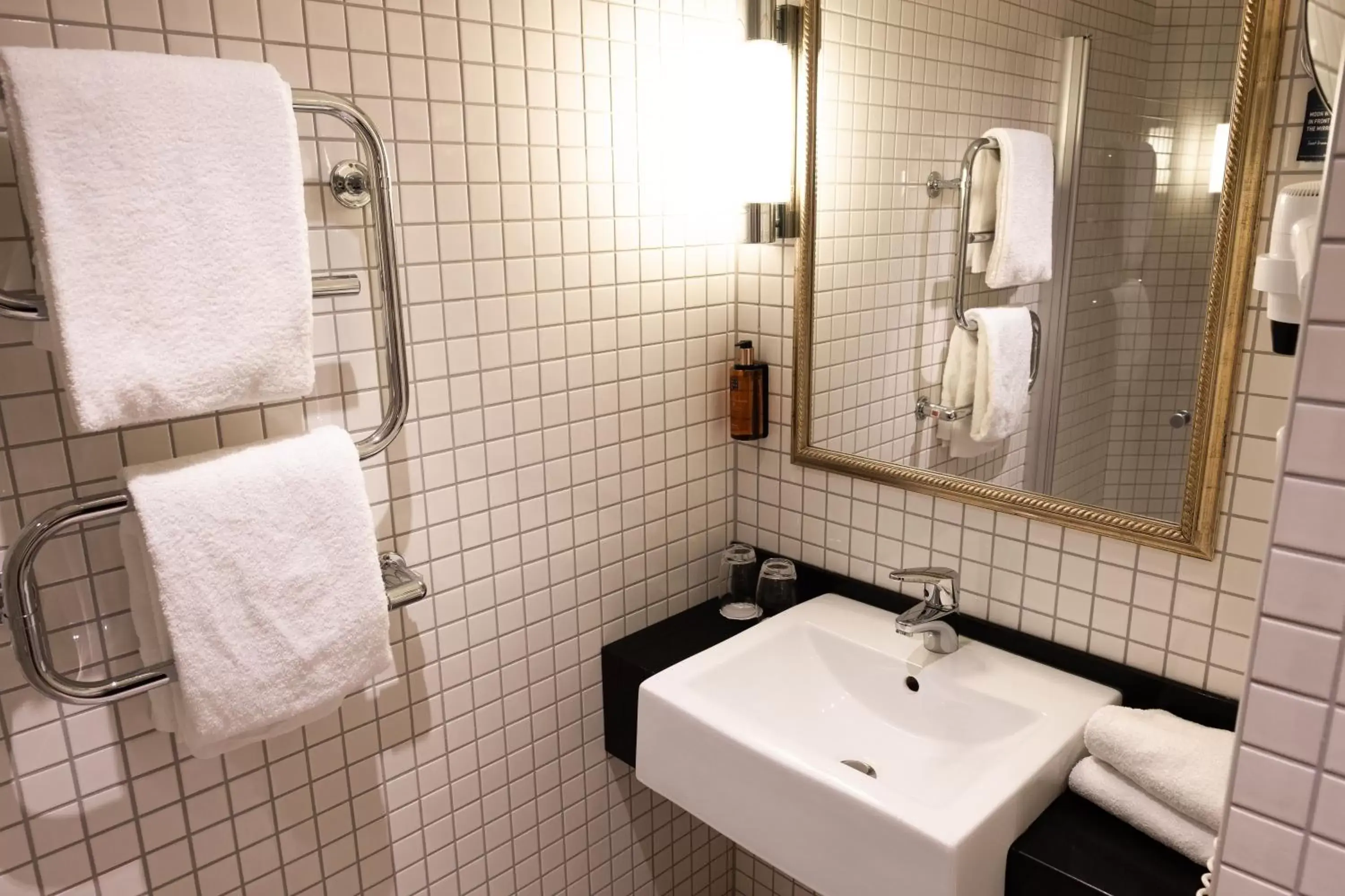 Bathroom in Clarion Collection Hotel Havnekontoret