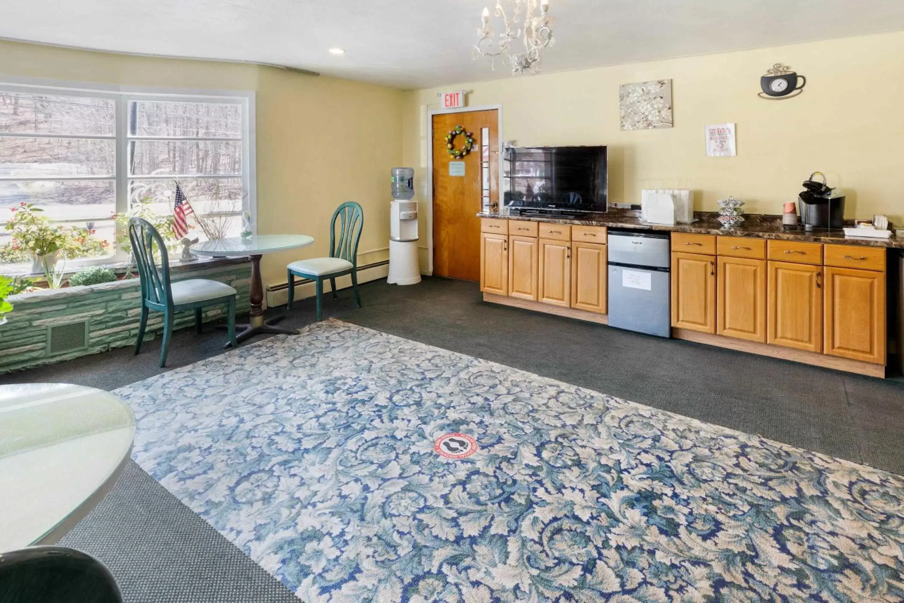 Breakfast in Buena Vista Inn Motel Breakfast in Buena Vista Inn Motel