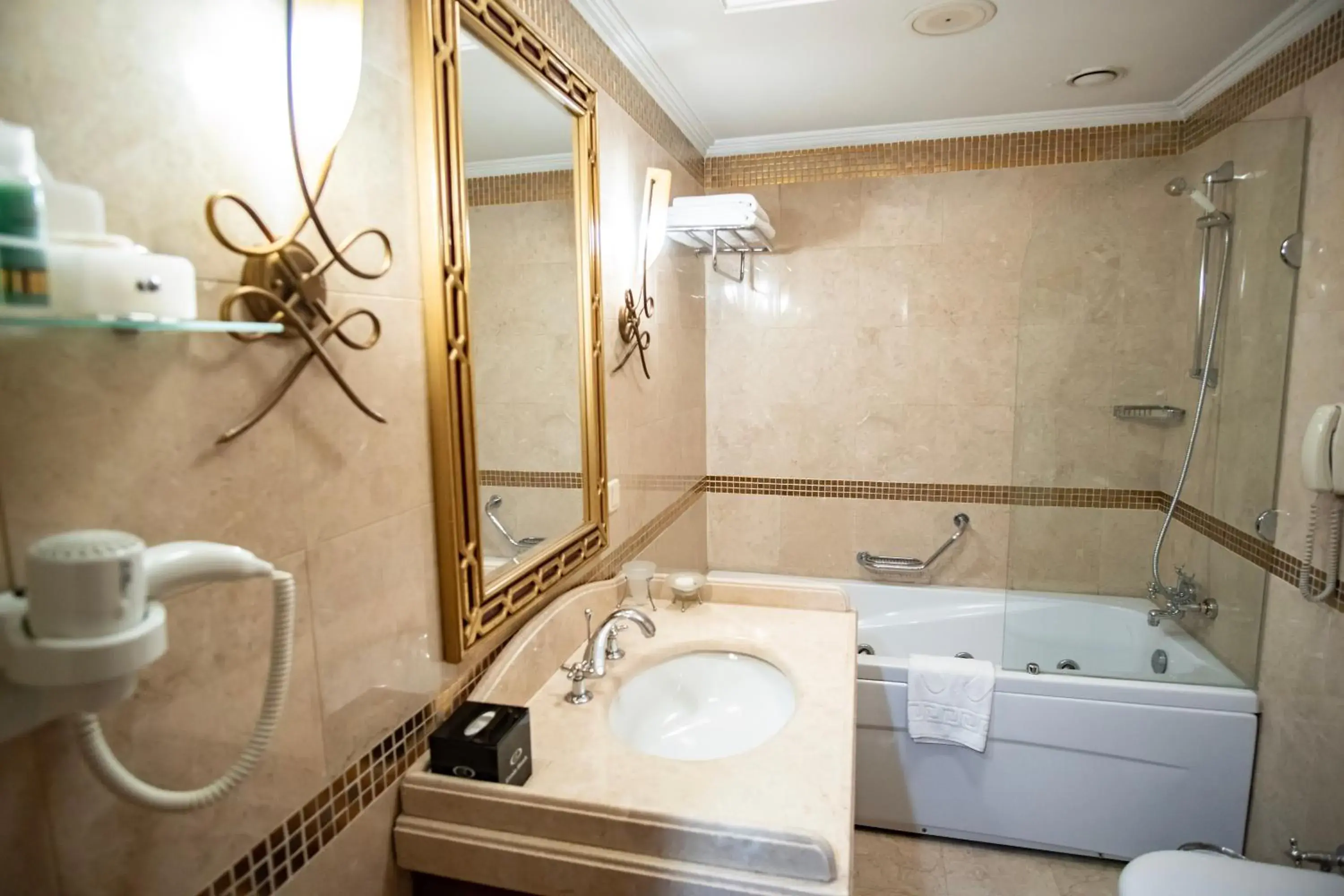 Bathroom in Eresin Hotels Sultanahmet - Boutique Class