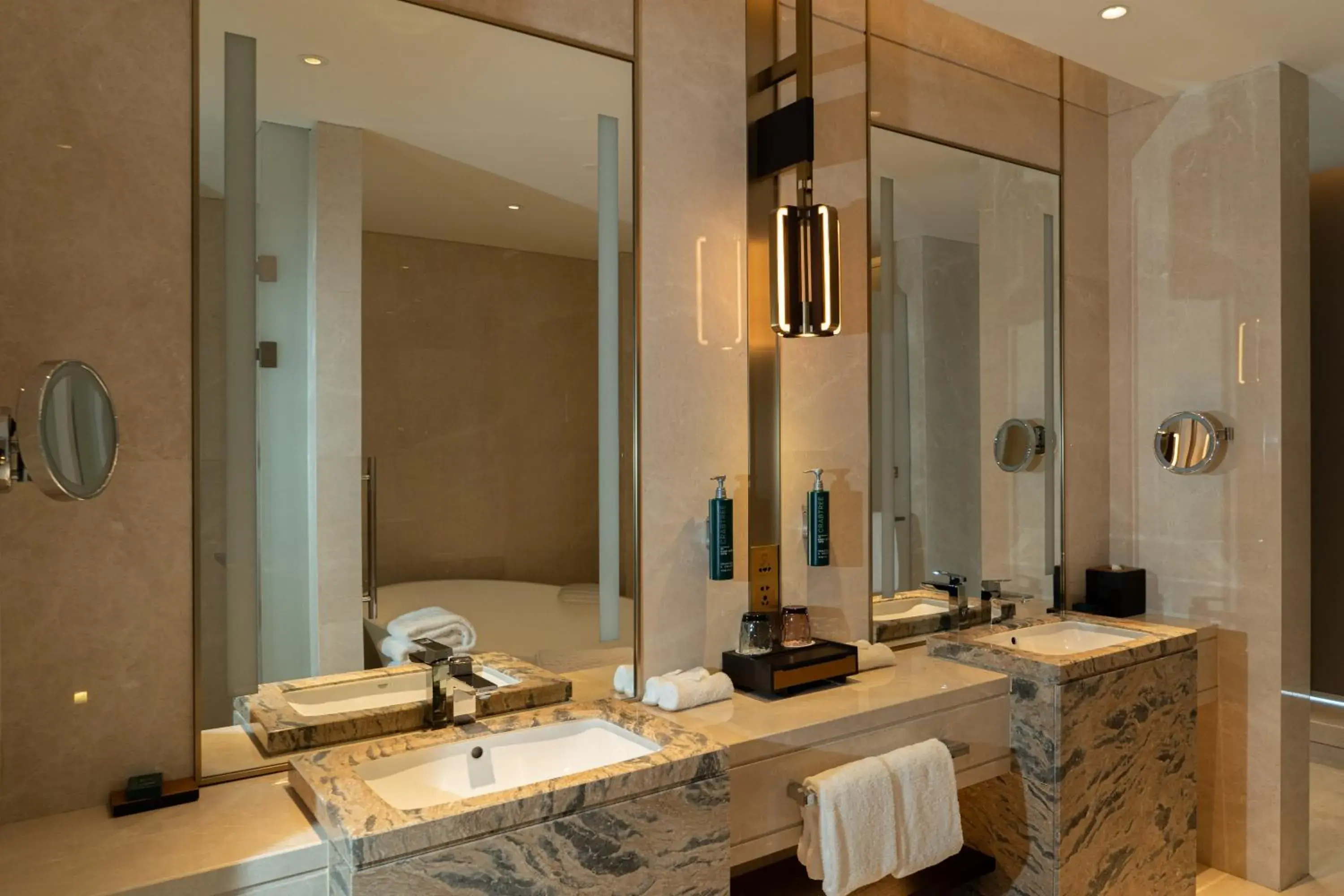 Bathroom in Hilton Lanzhou City Center