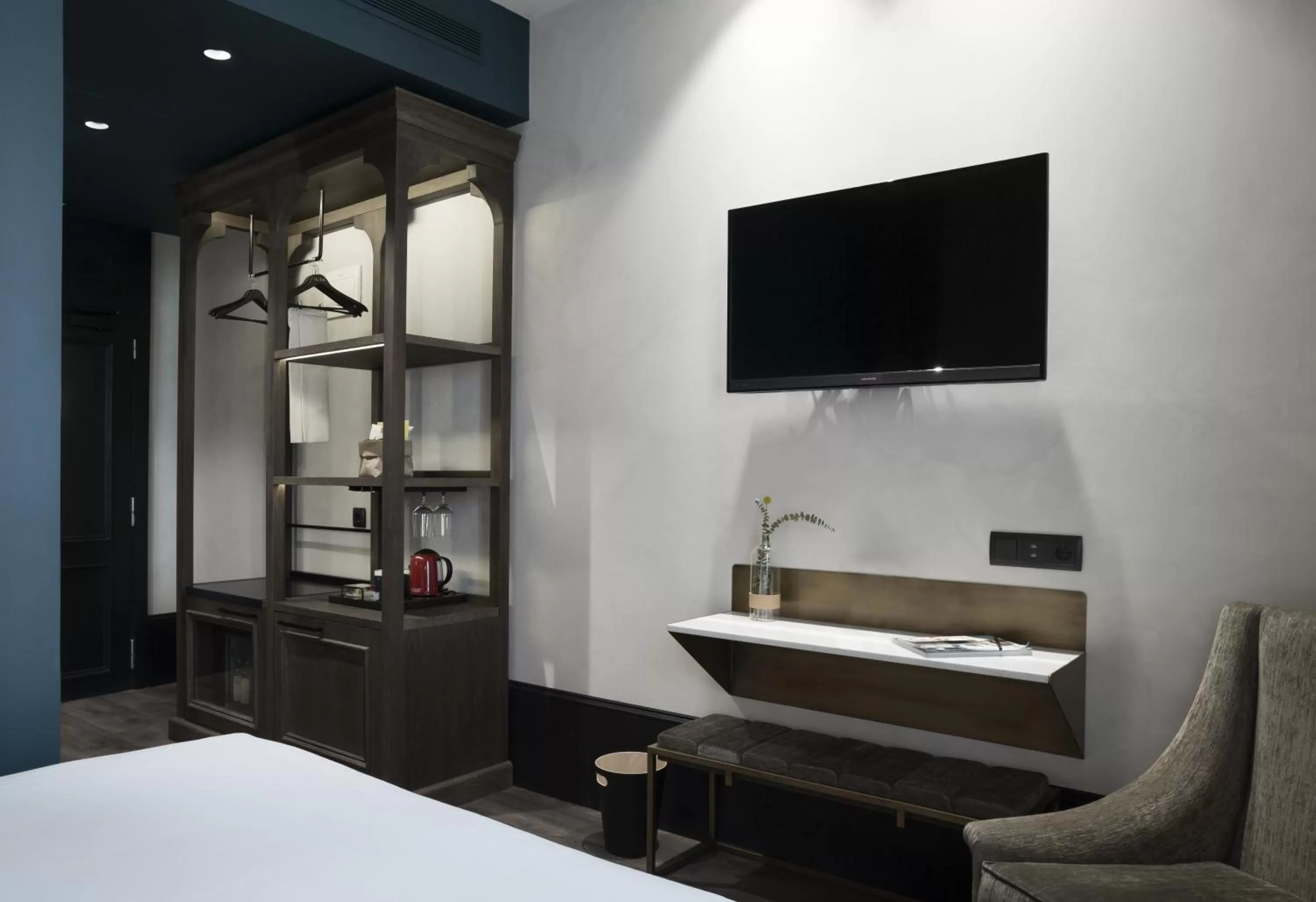 Living room, Bed in ICON Wipton