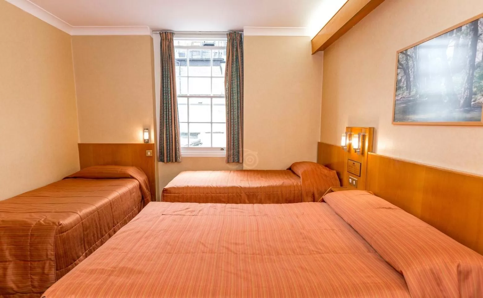 Bed in The Beverley House Hotel