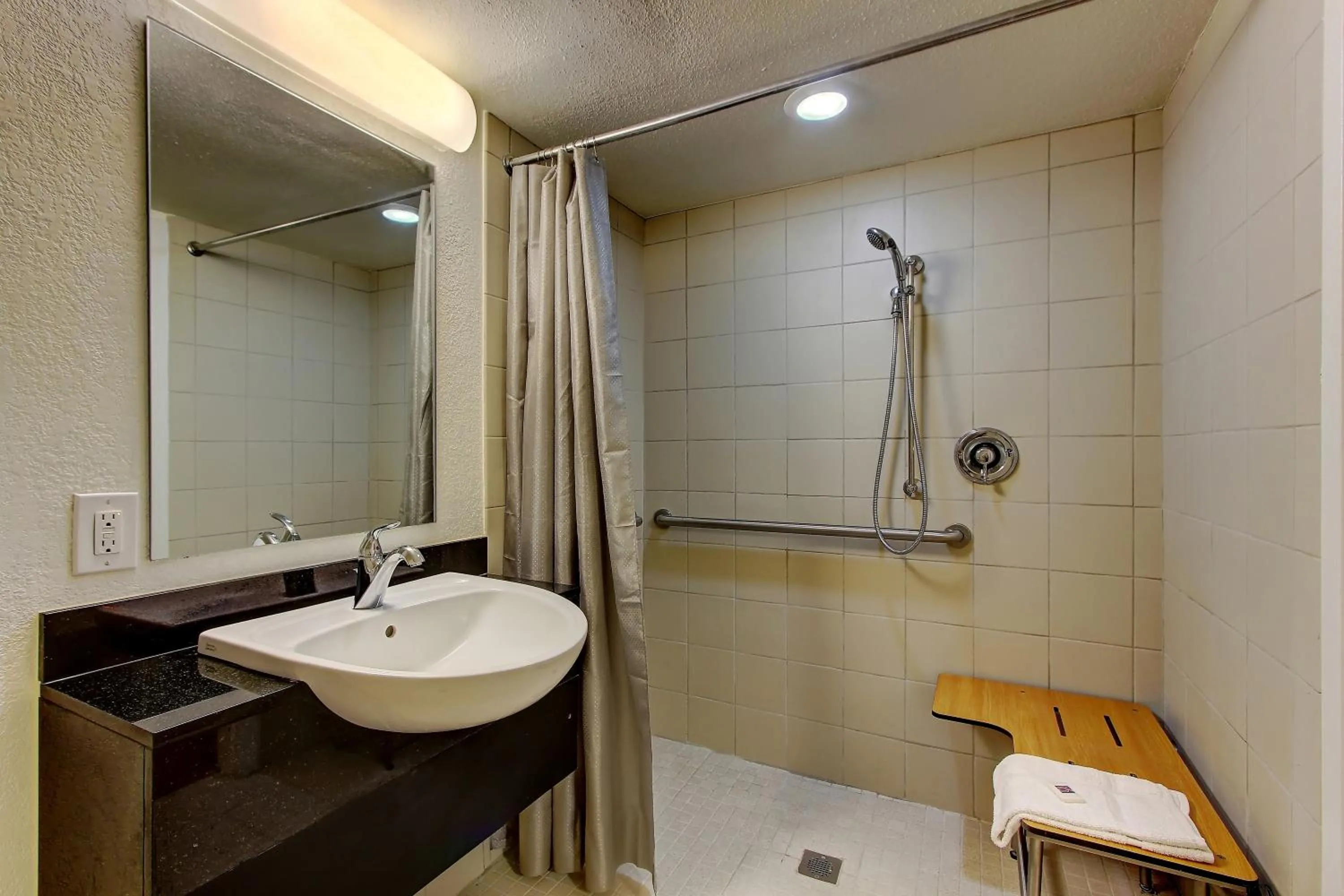 Shower in Motel 6-York, PA - North