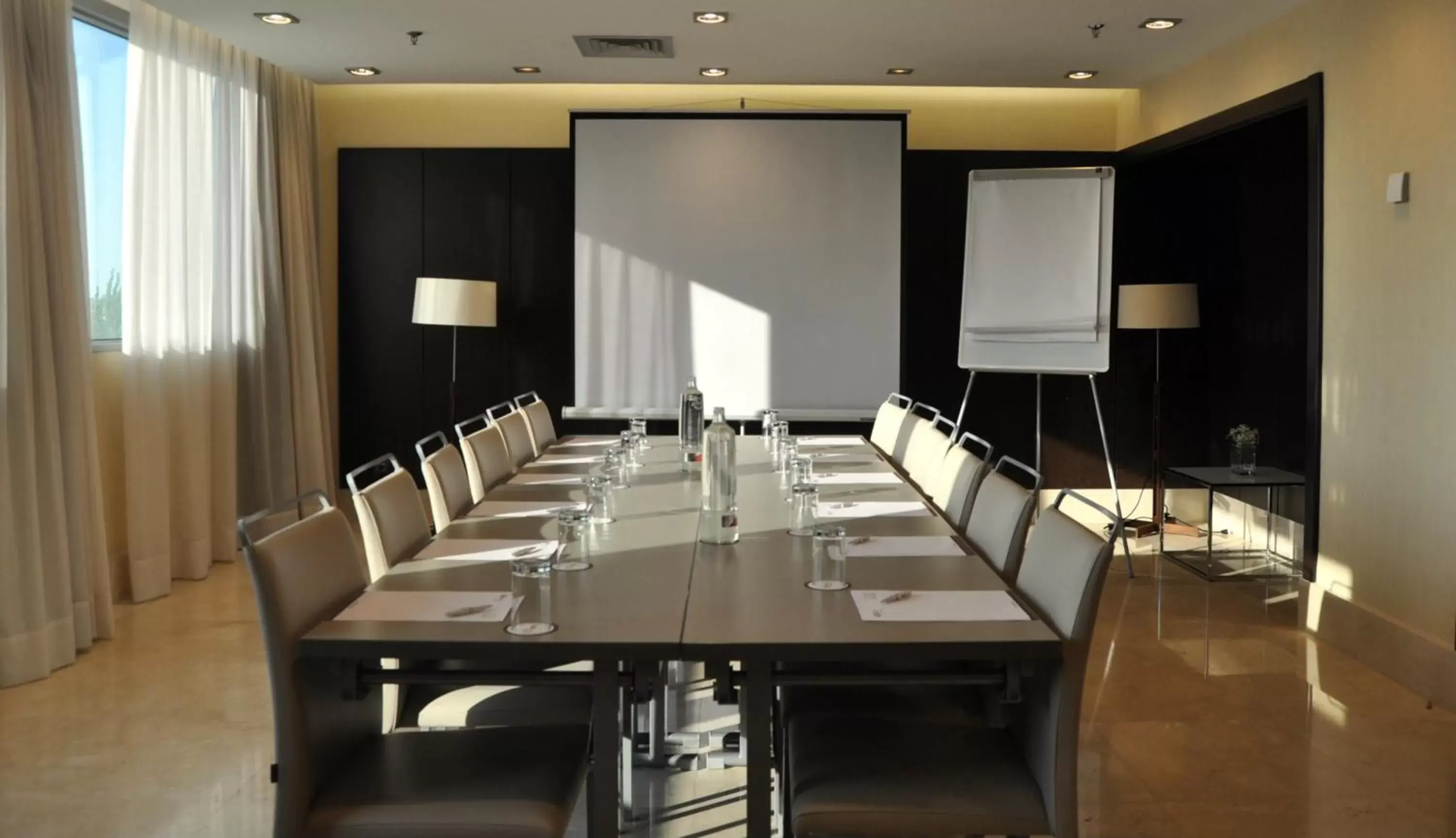 Meeting/conference room in LCB Hotel Fuenlabrada