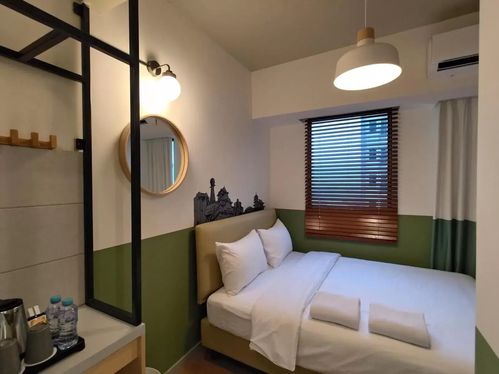 Bed in Hotel Osaka PIK2 Bed in Hotel Osaka PIK2