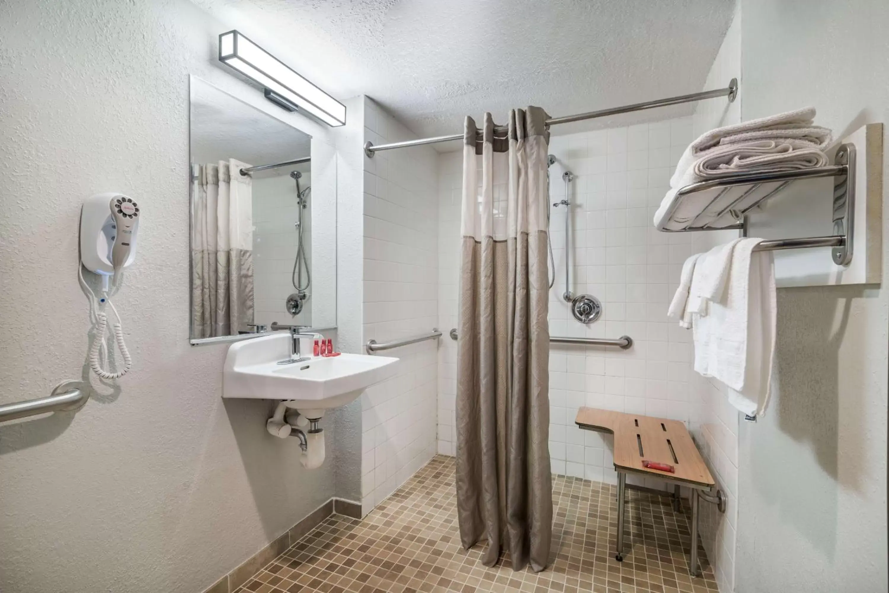 Bathroom in SureStay Hotel by Best Western Lewiston