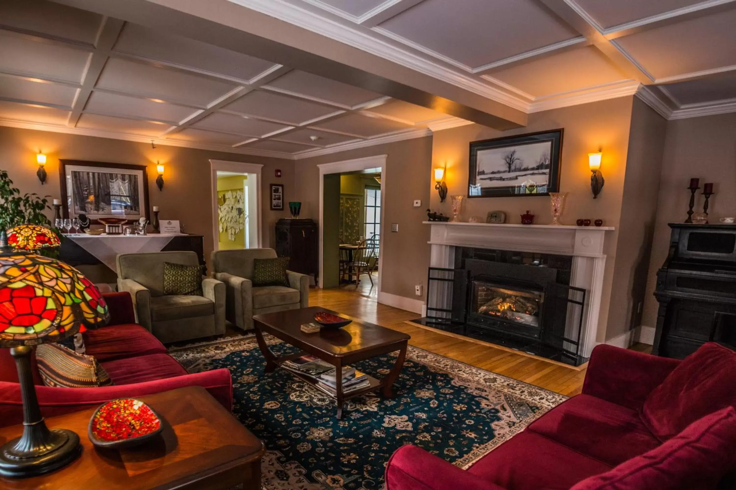 Living room, Seating Area in Cranmore Inn and Suites, a North Conway boutique hotel