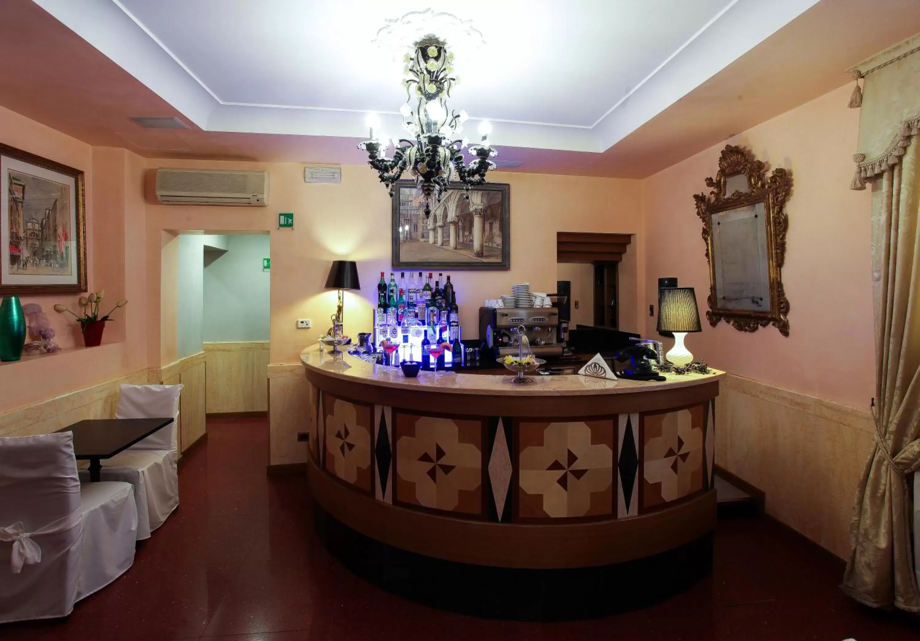 Lounge or bar in Hotel Ca' Alvise