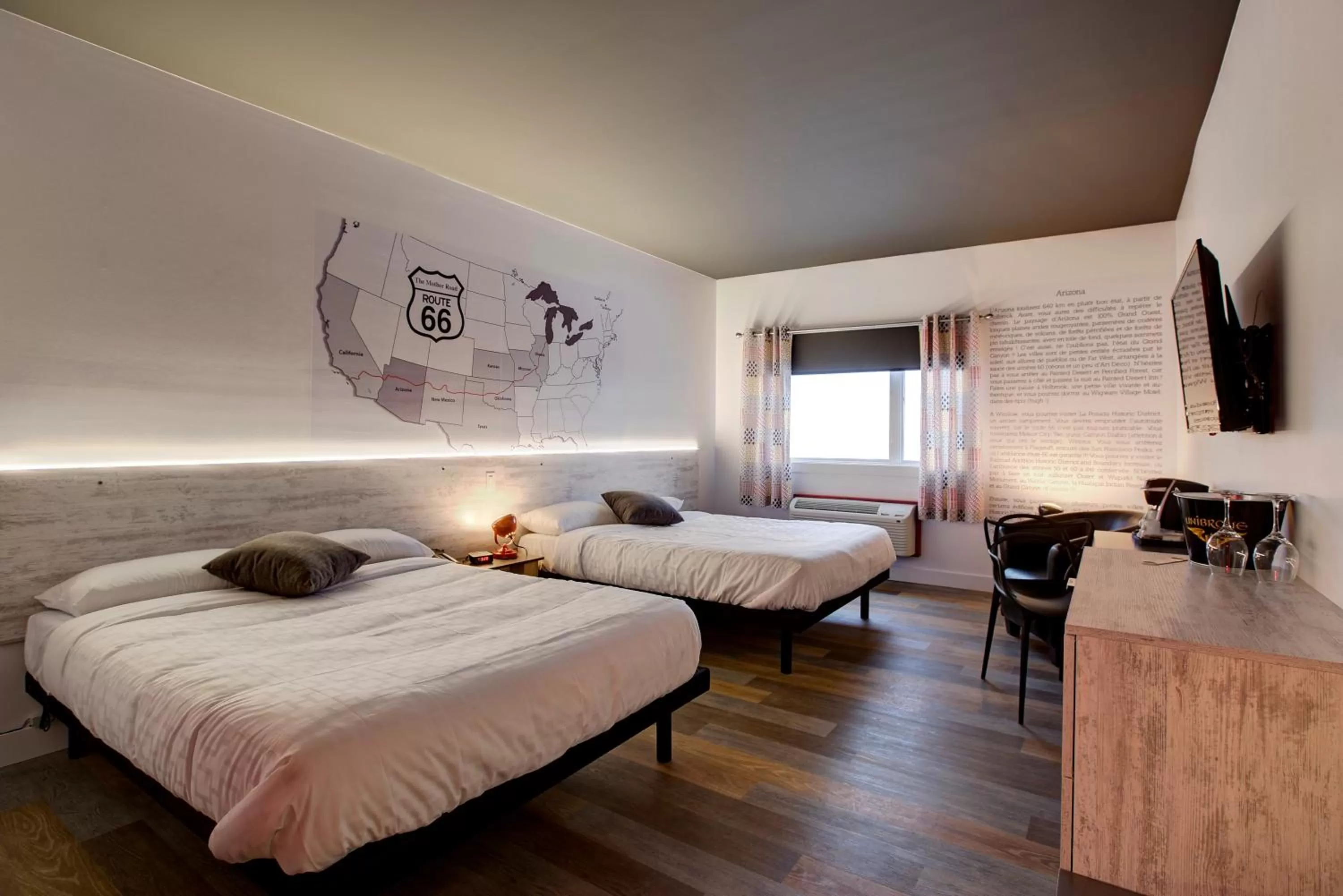 Bed in Hotel Historique et Manoir Route 66