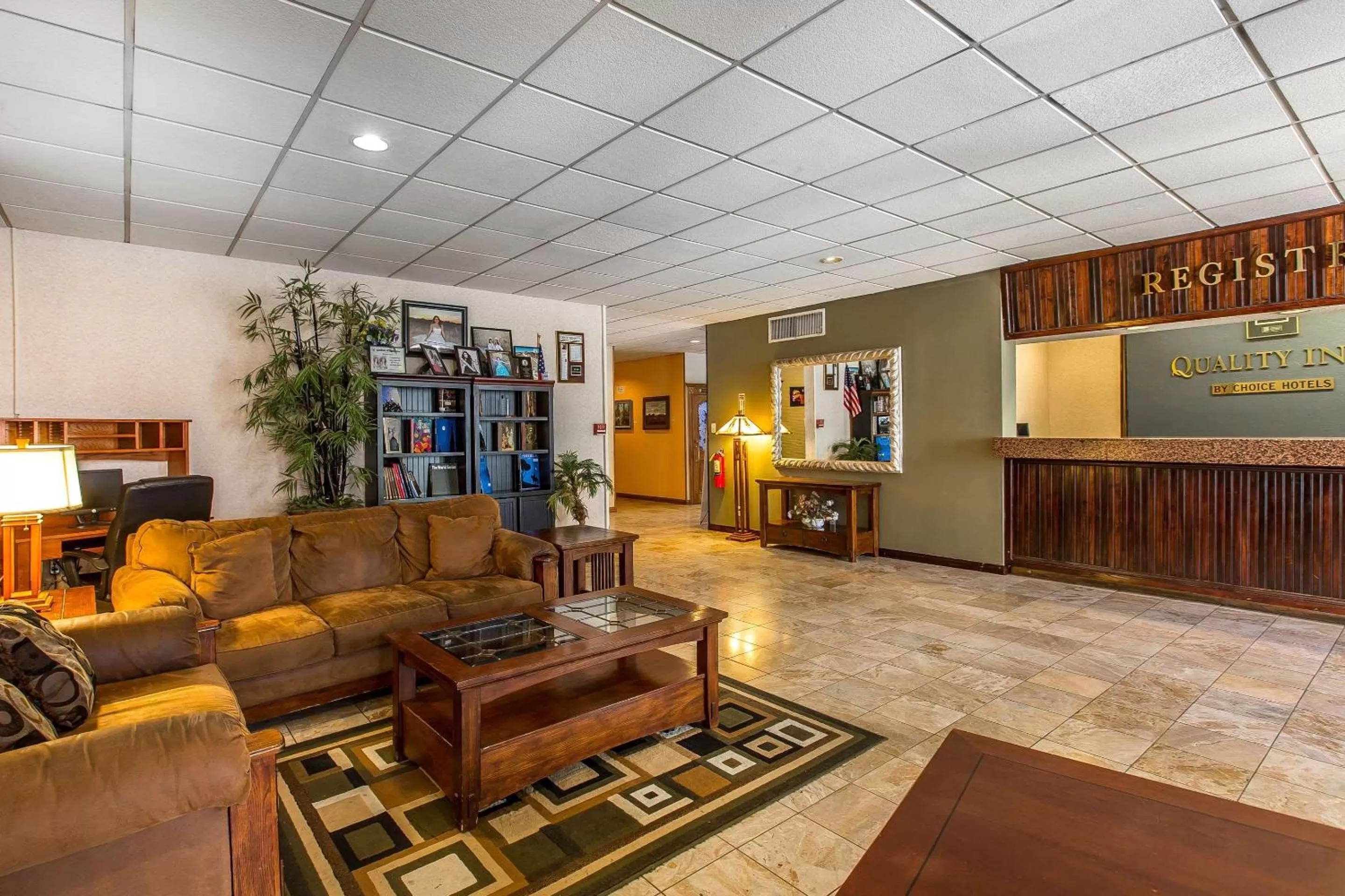 Lobby or reception in Quality Inn Barstow Route 66