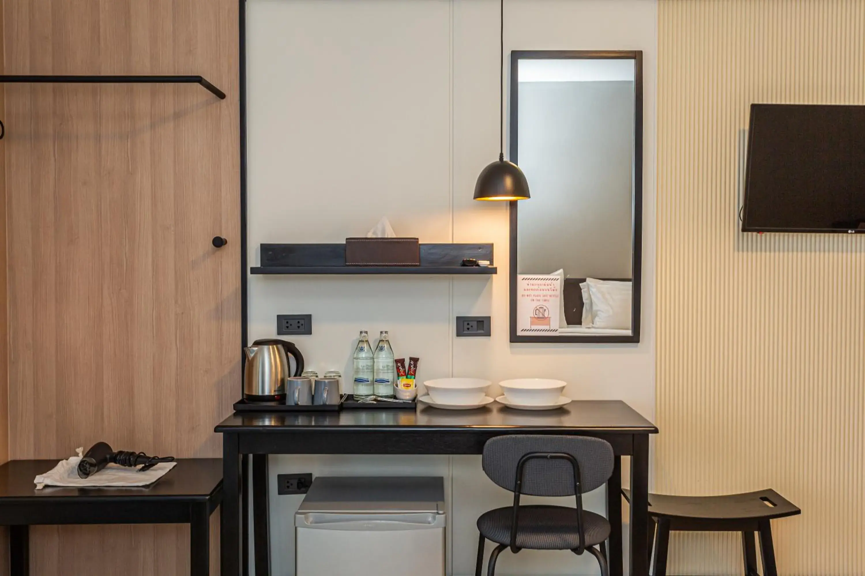 Coffee/tea facilities in CK2 Hotel Bangkok Coffee/tea facilities in CK2 Hotel Bangkok