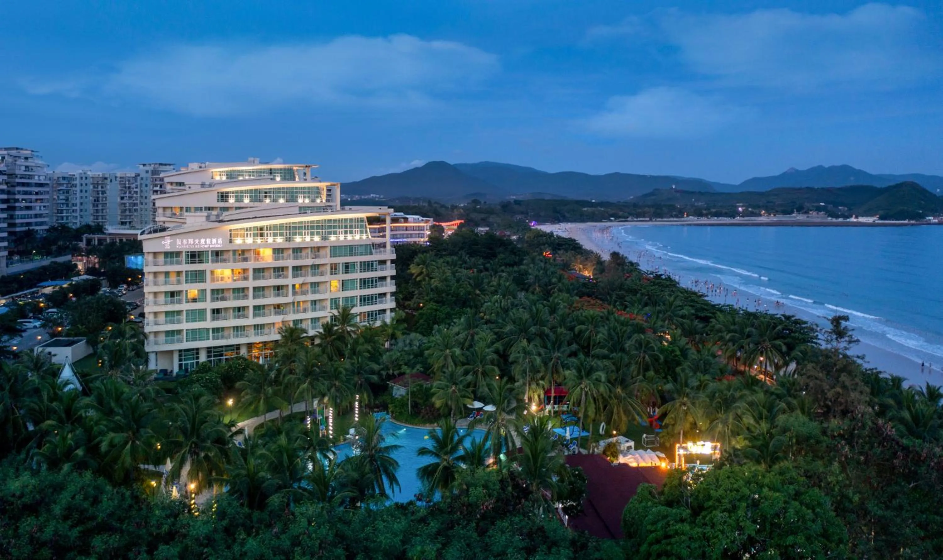 Property building in Sunshine Resort Intime Sanya