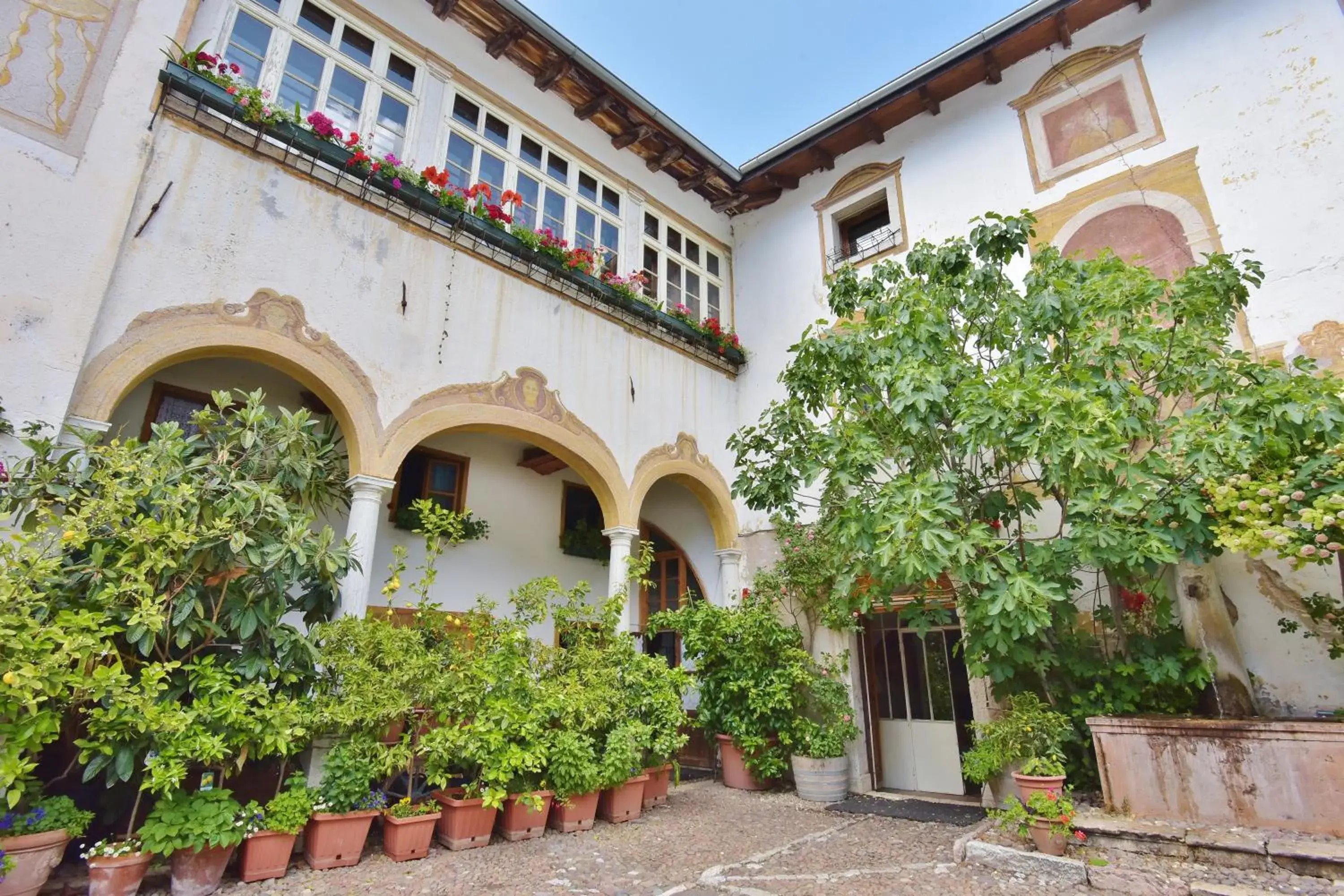 Garden view, Property Building in Villa Bertagnolli - Locanda Del Bel Sorriso