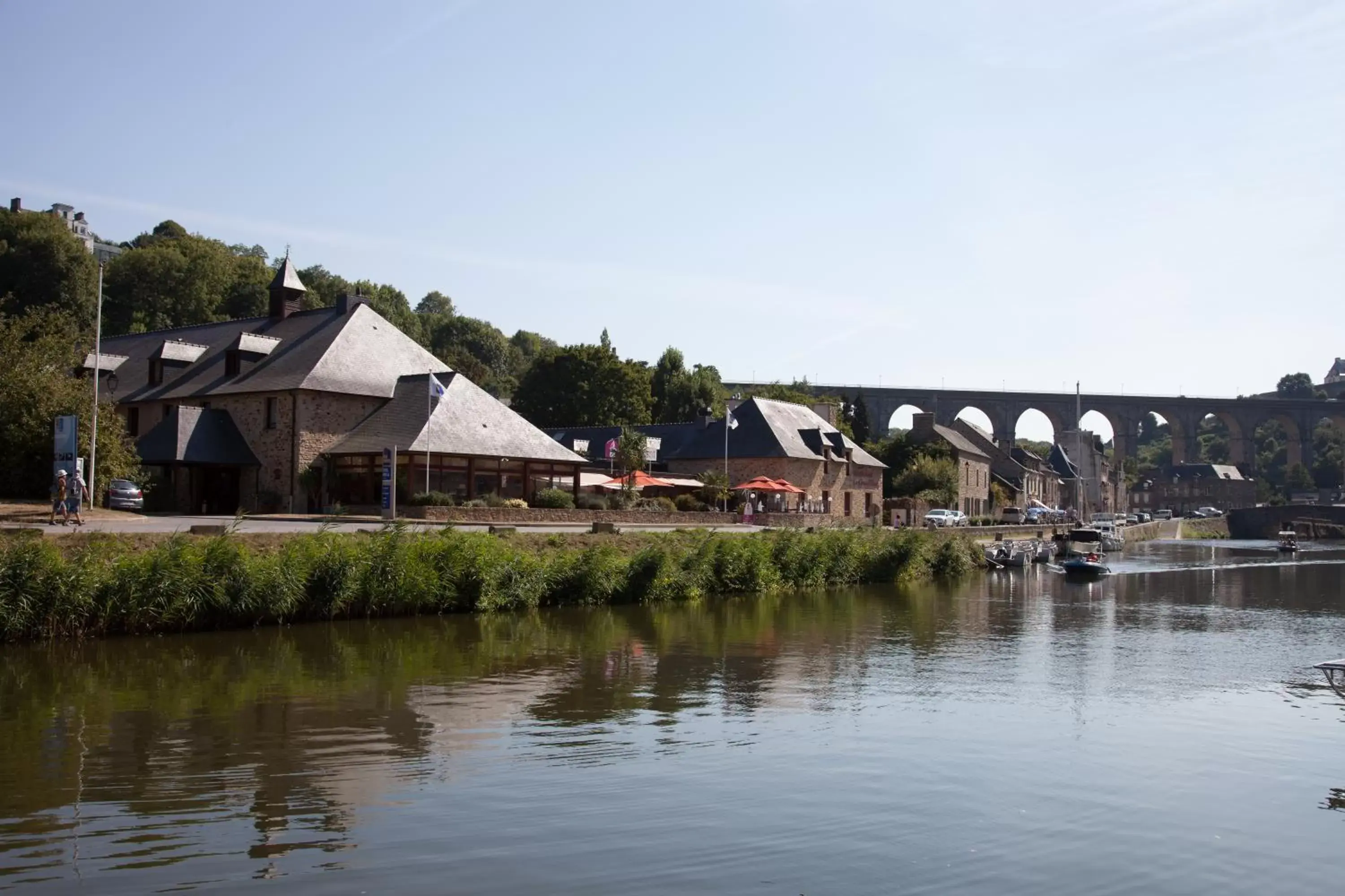 Facade/entrance in Mercure Dinan Port Le Jerzual Facade/entrance in Mercure Dinan Port Le Jerzual
