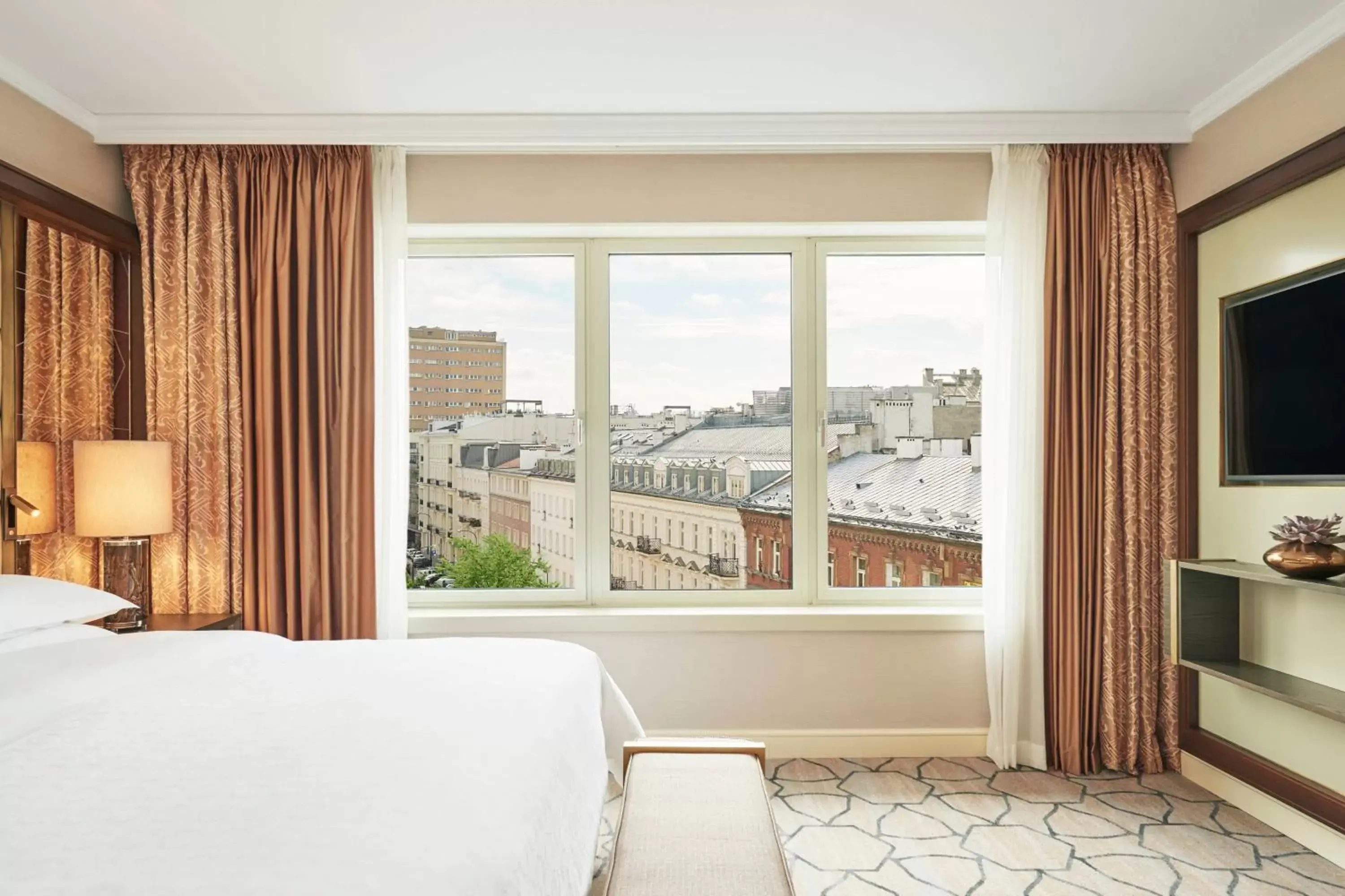 Bedroom in Sheraton Grand Warsaw