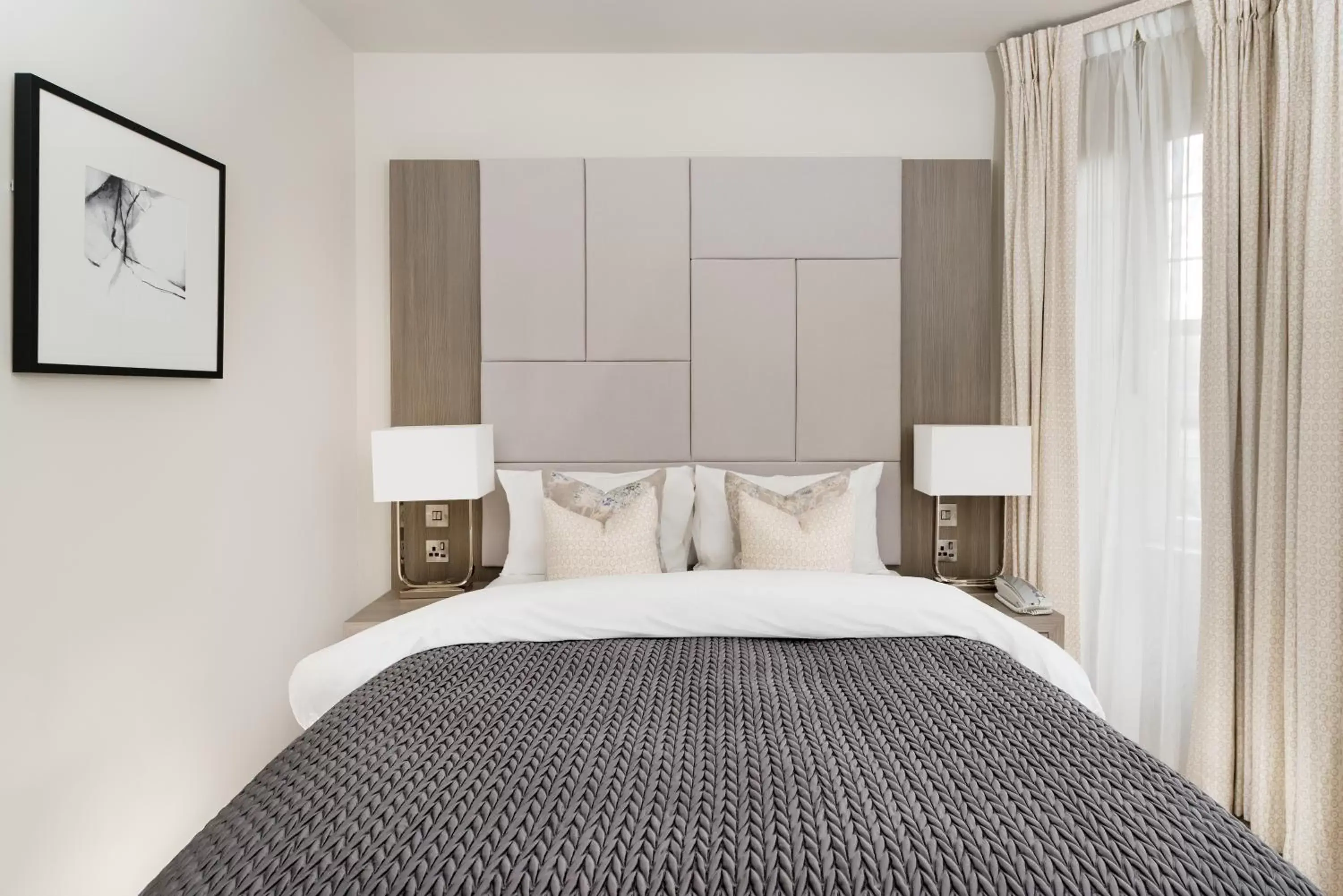 Loft Suite in Dunalastair Hotel Suites Loft Suite in Dunalastair Hotel Suites