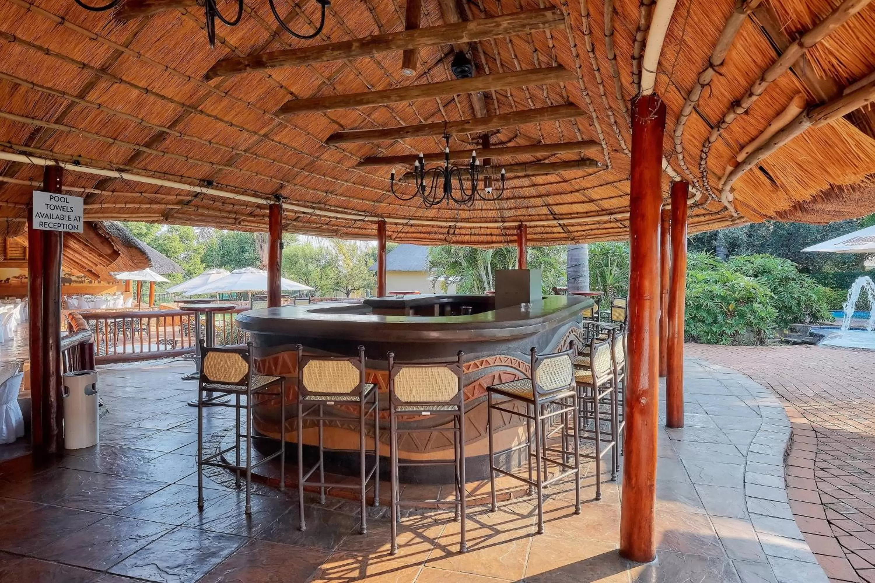 Lounge or bar in Protea Hotel by Marriott Polokwane Ranch Resort