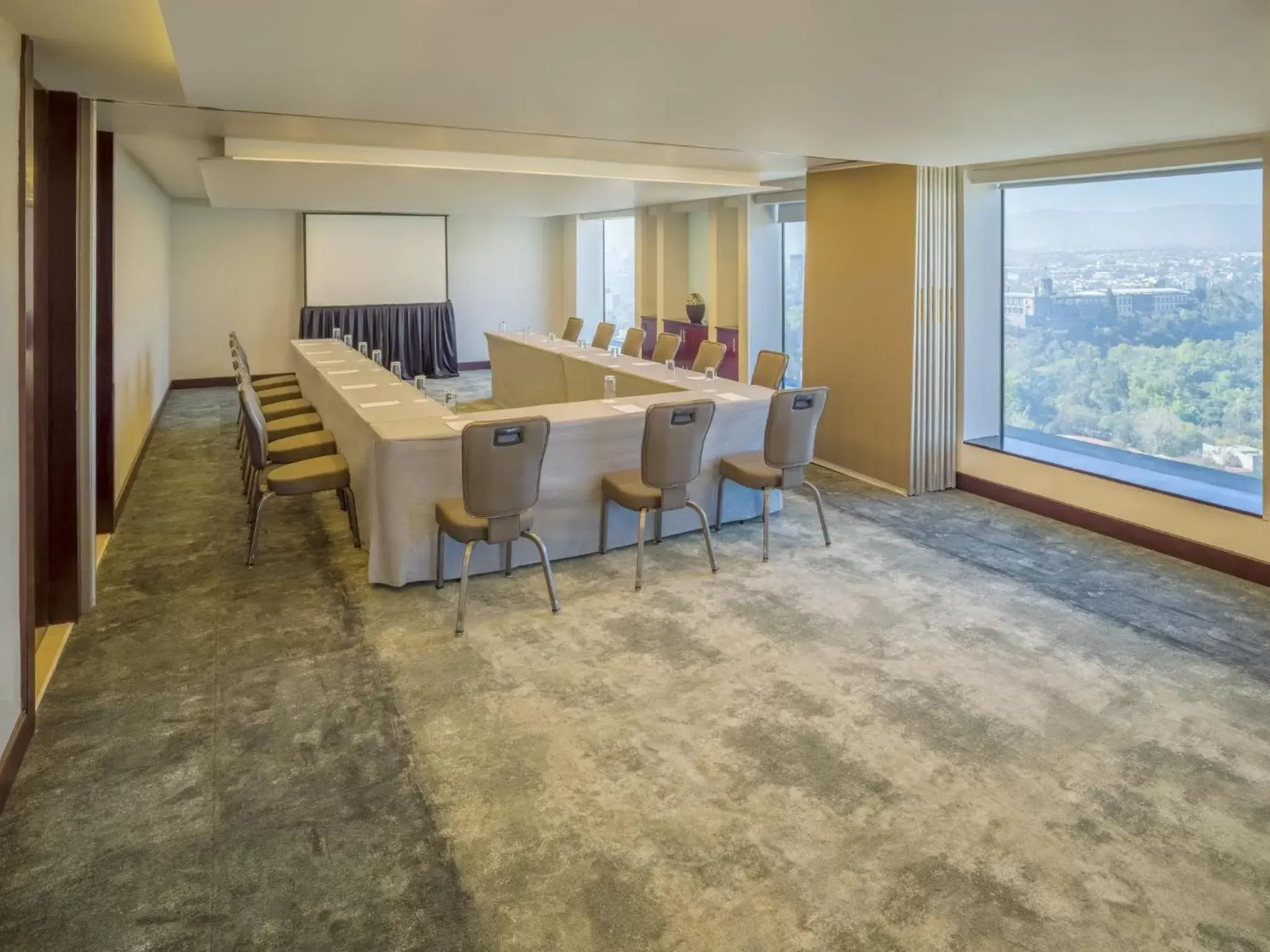 Meeting/conference room in Grand Fiesta Americana Chapultepec