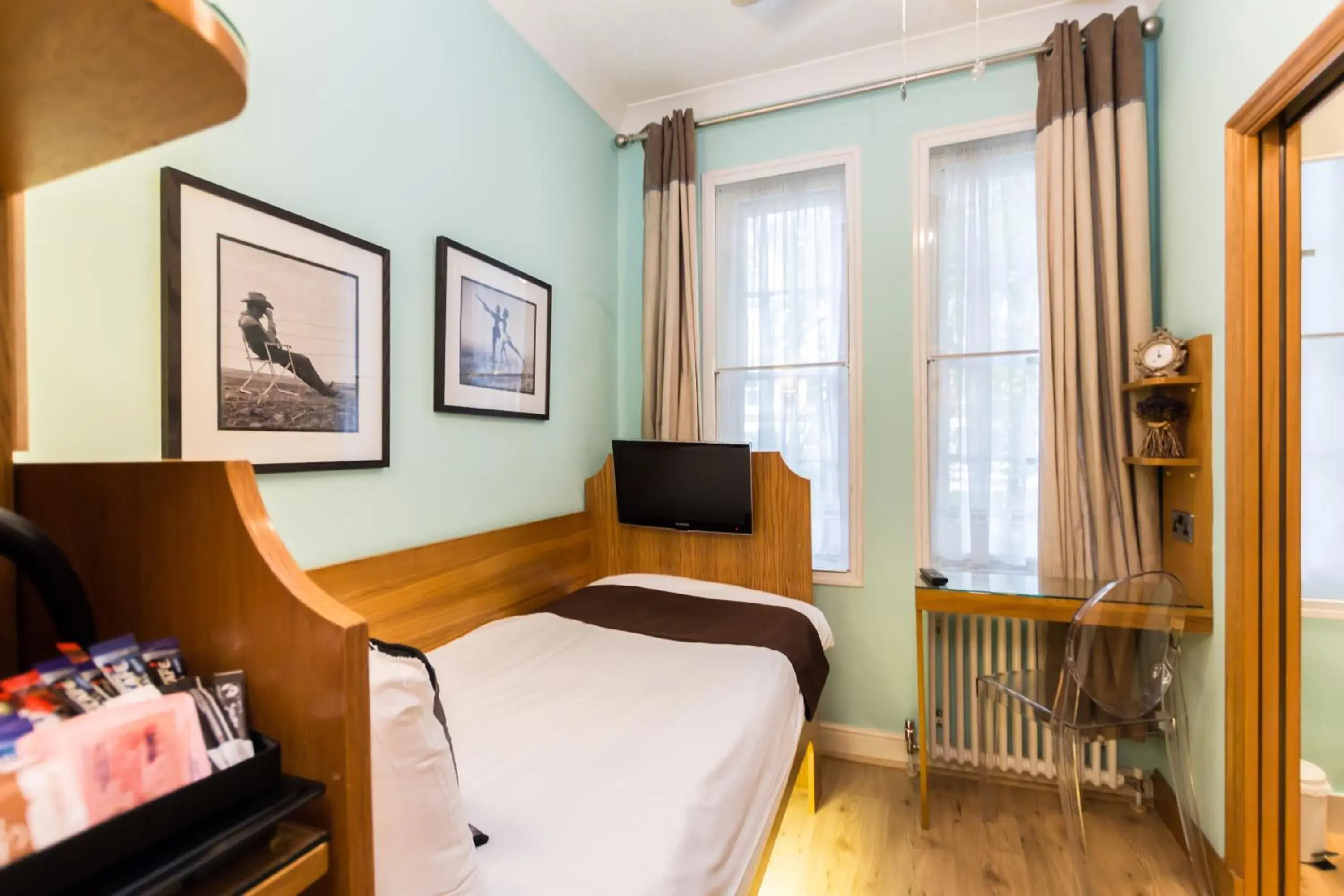 Bedroom, Bed in Arosfa Hotel London by Compass Hospitality