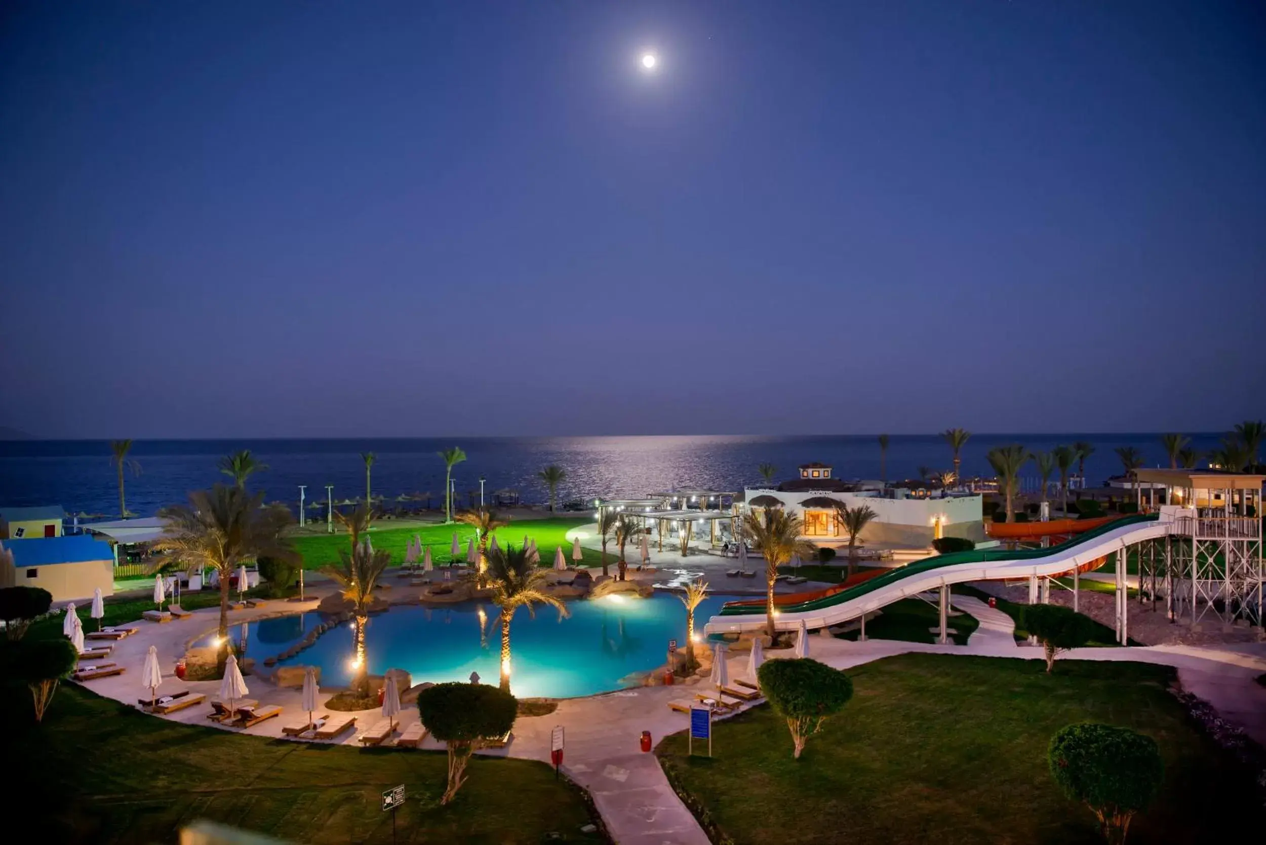 Swimming pool, Pool View in Amphoras Beach