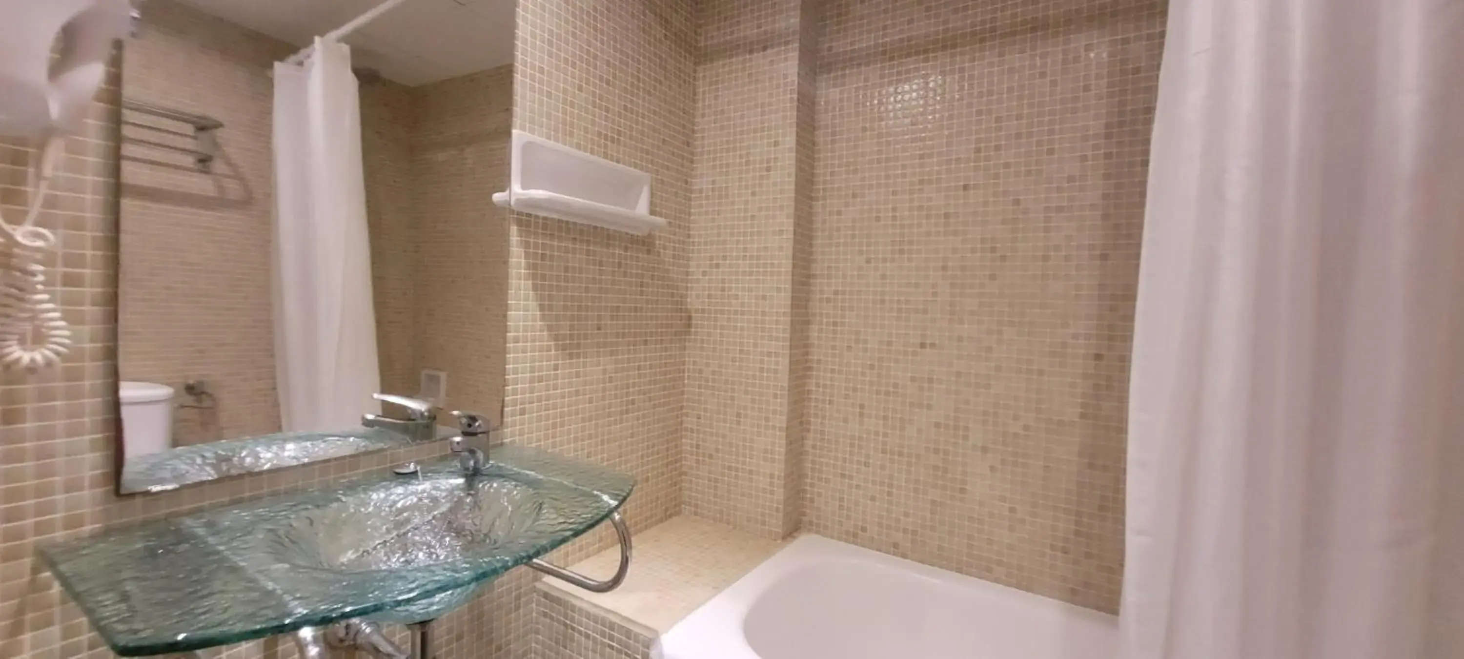 Shower, Bathroom in Marina Tossa