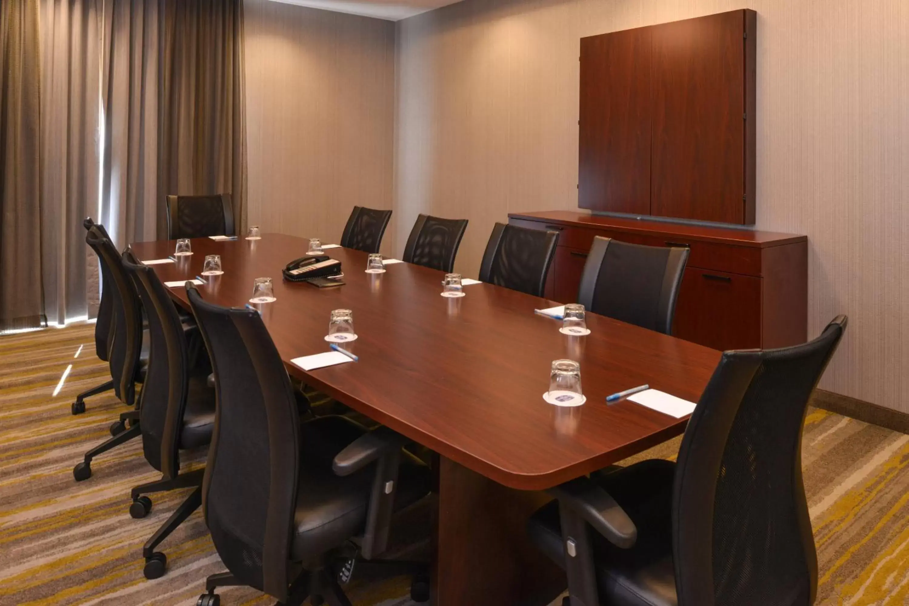 Meeting/conference room in SpringHill Suites by Marriott Wheeling Triadelphia Area