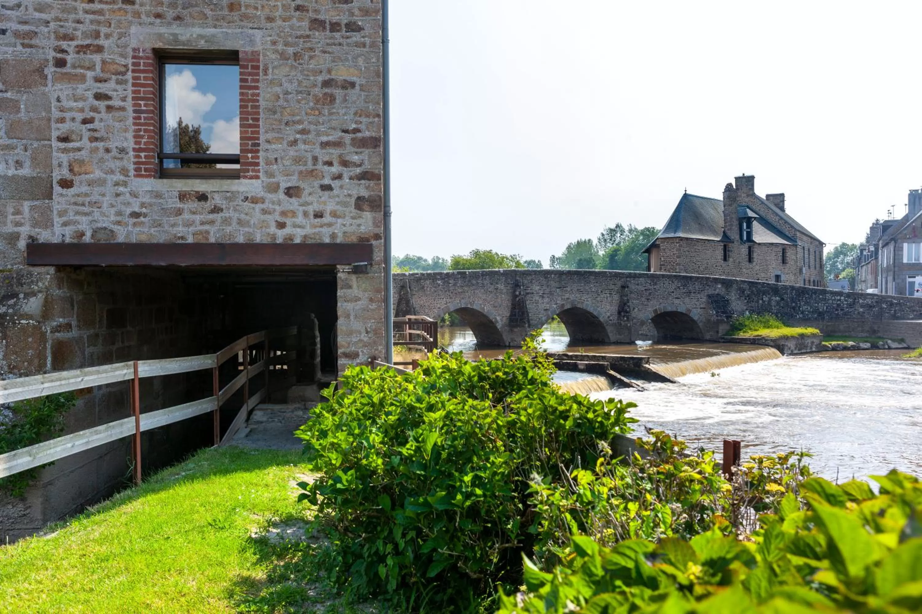 Property building in Best Western Le Moulin de Ducey