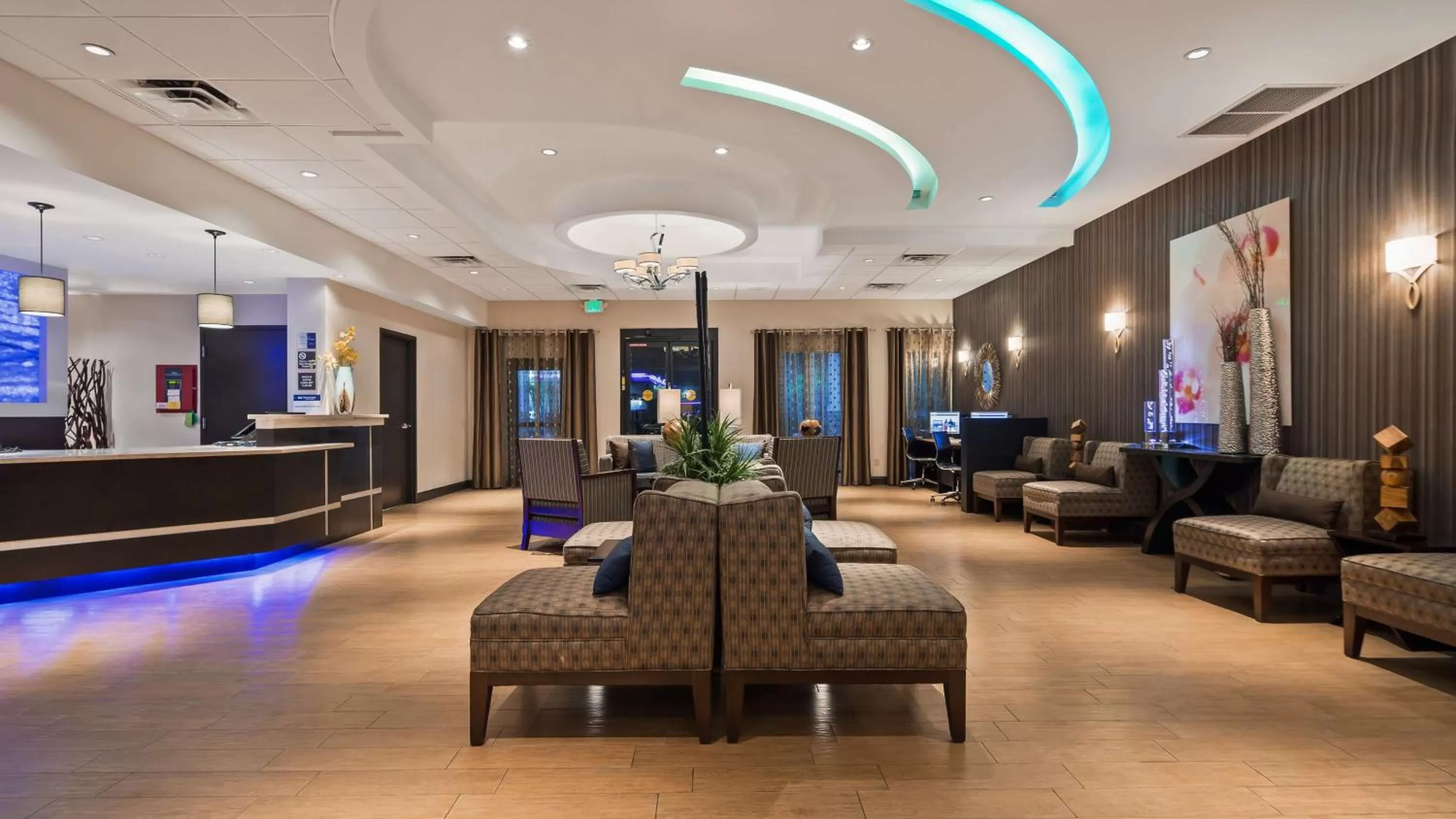 Lobby or reception in Best Western Plus Hollywood/Aventura