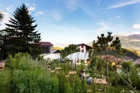 Garden, Property Building in La Grande Maison