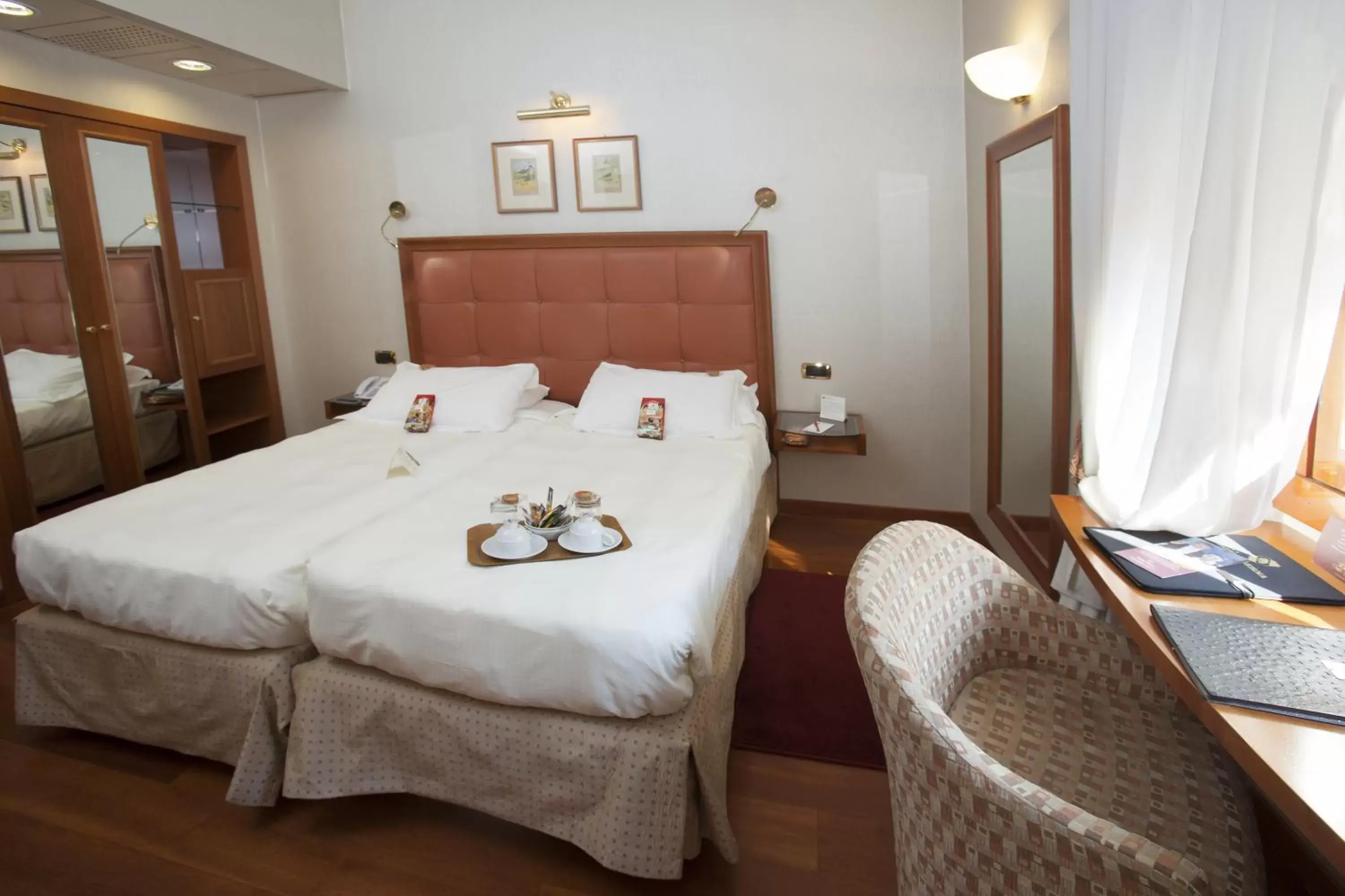 Quality Double or Twin Room with Extra Bed in Hotel Berna Quality Double or Twin Room with Extra Bed in Hotel Berna