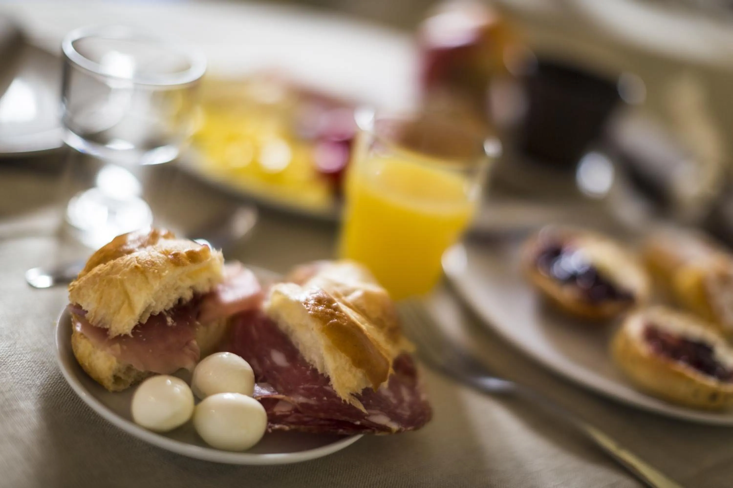 Buffet breakfast in Boutique Hotel La Casa di Morfeo