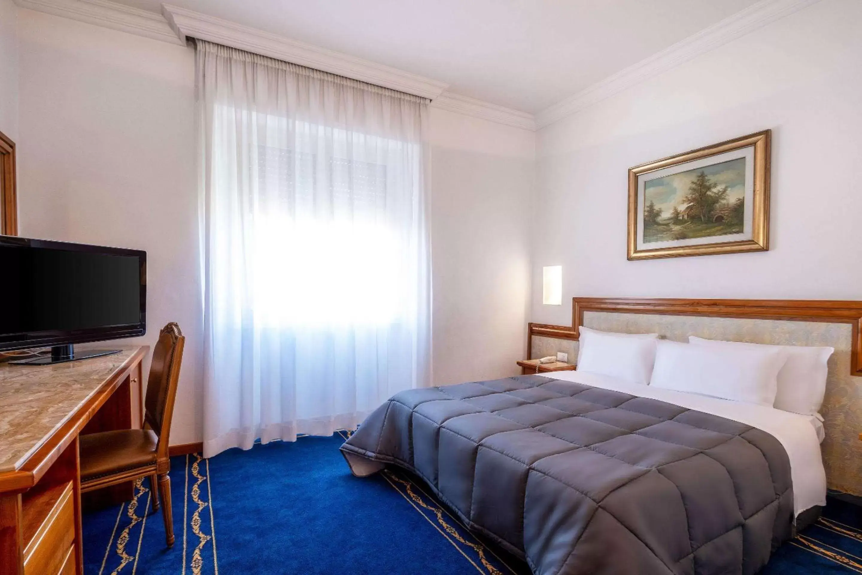 Bedroom, Bed in Quality Hotel Nova Domus