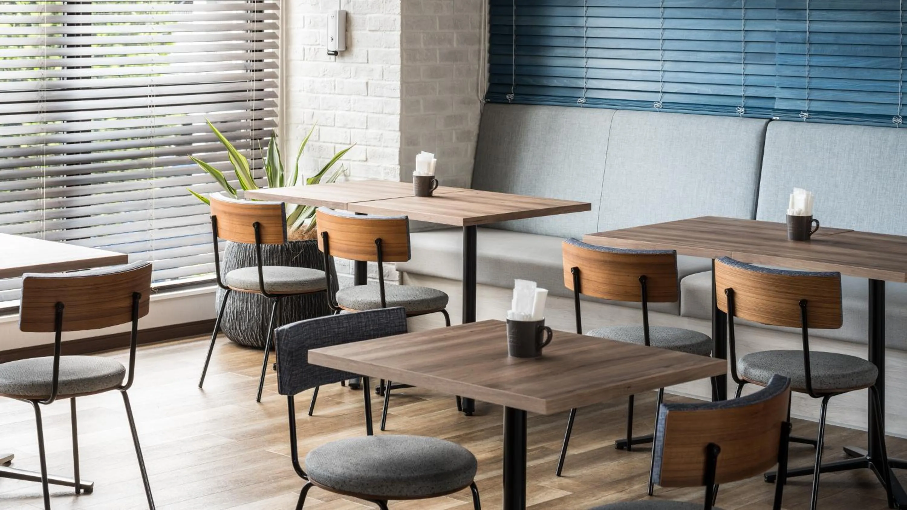 Restaurant/places to eat in Tissage Hotel Naha by Nest