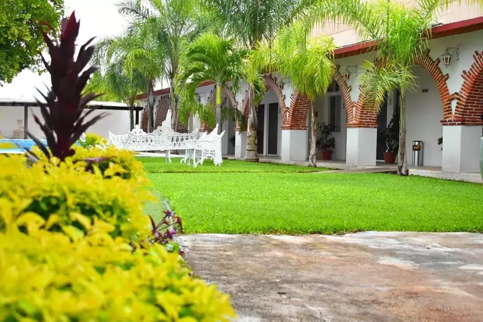 Garden in Finca de los Angeles