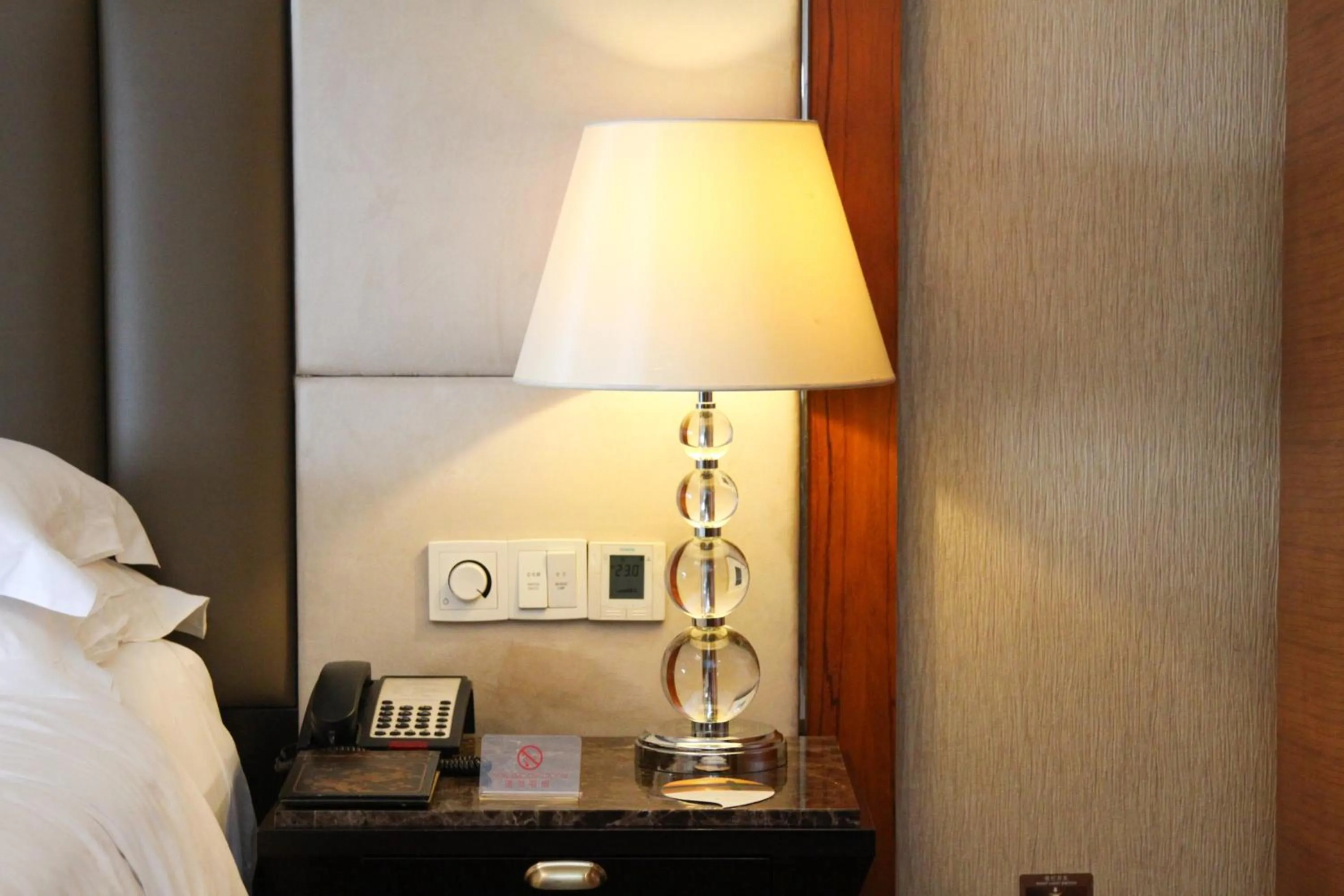 Bed in Wyndham Grand Plaza Royale Hangzhou