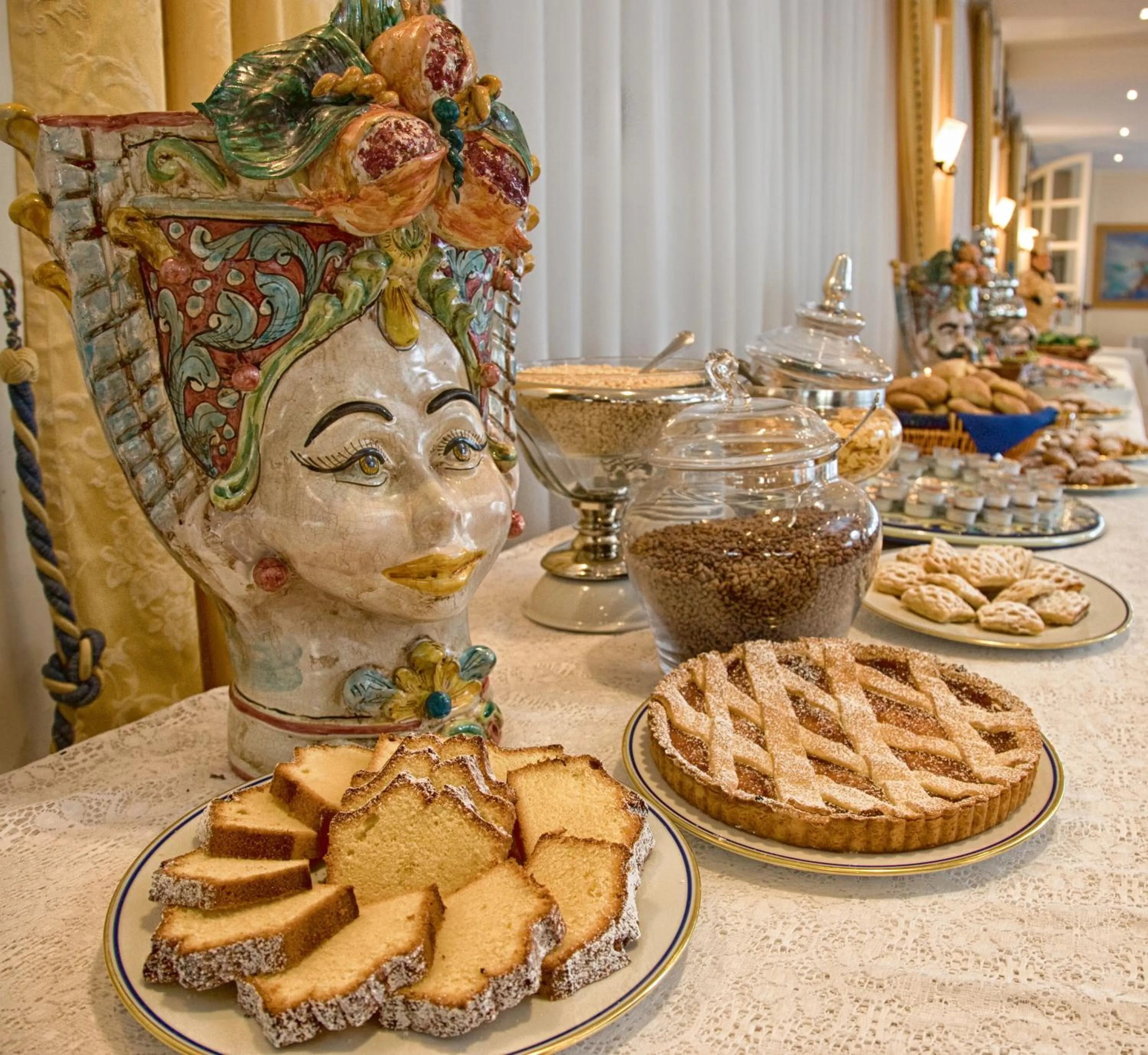 Food in Sant Alphio Garden Hotel & SPA