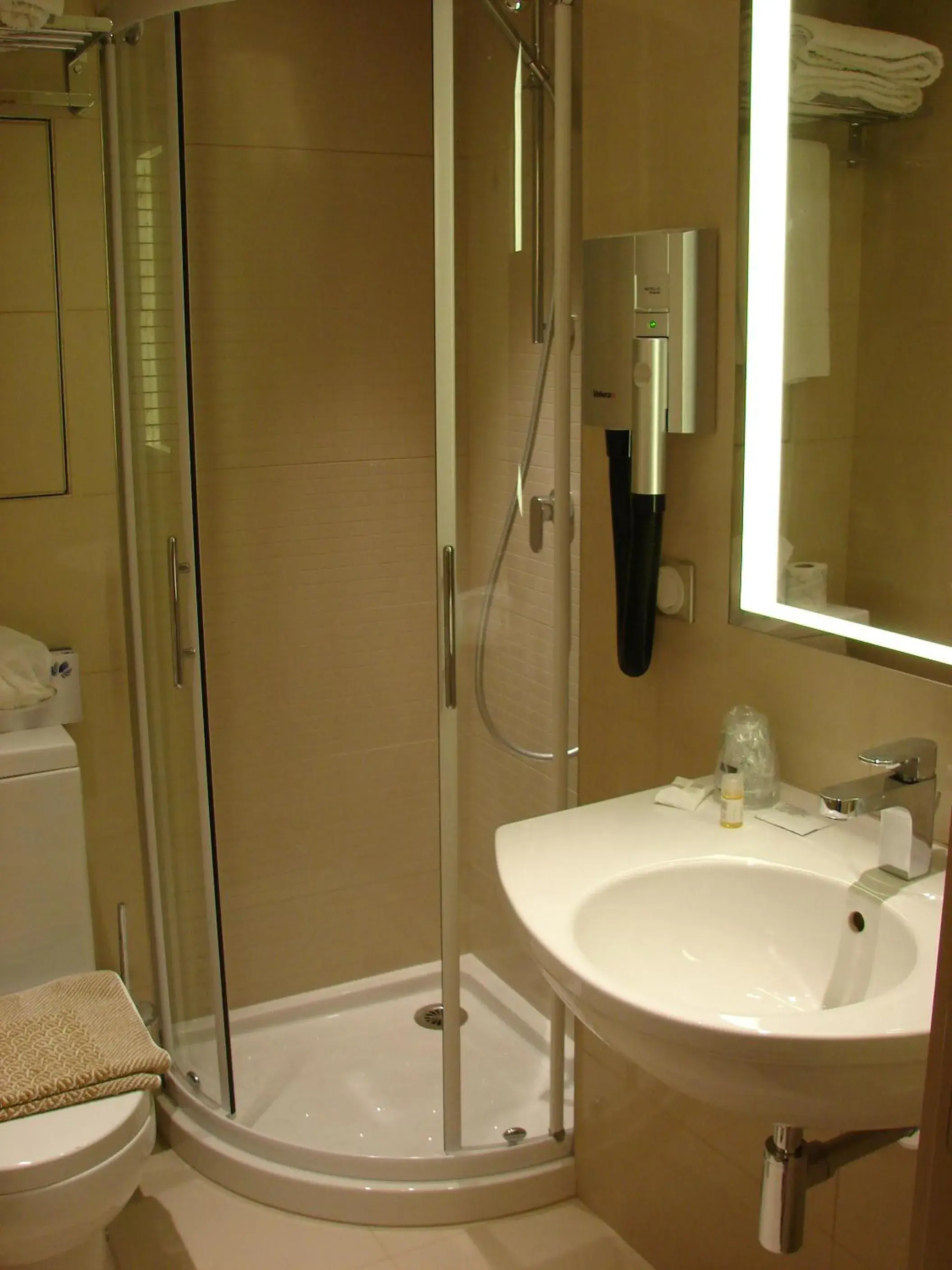 Bathroom in Hotel de L'Universite