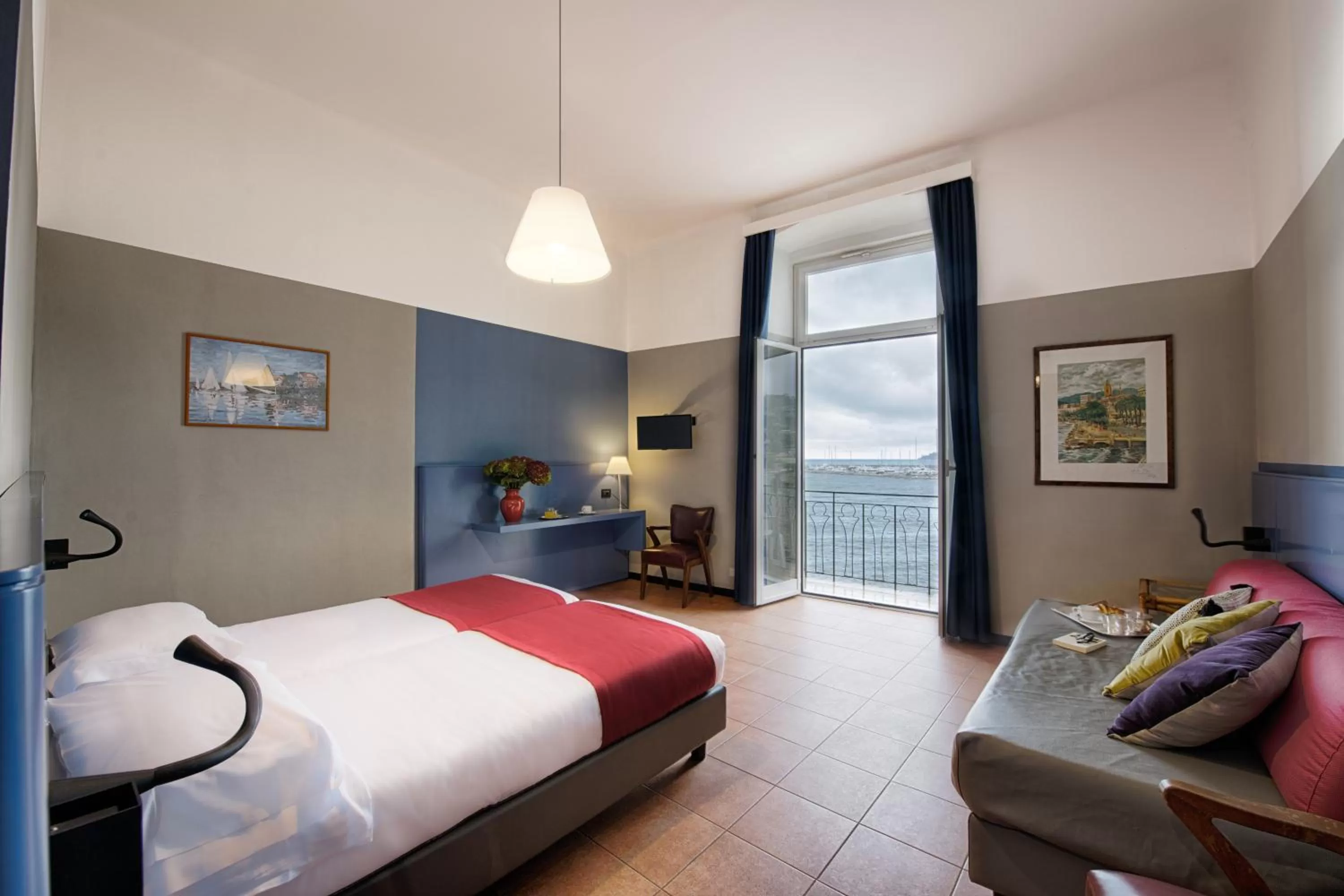 Photo of the whole room, Bed in Hotel Italia e Lido Rapallo