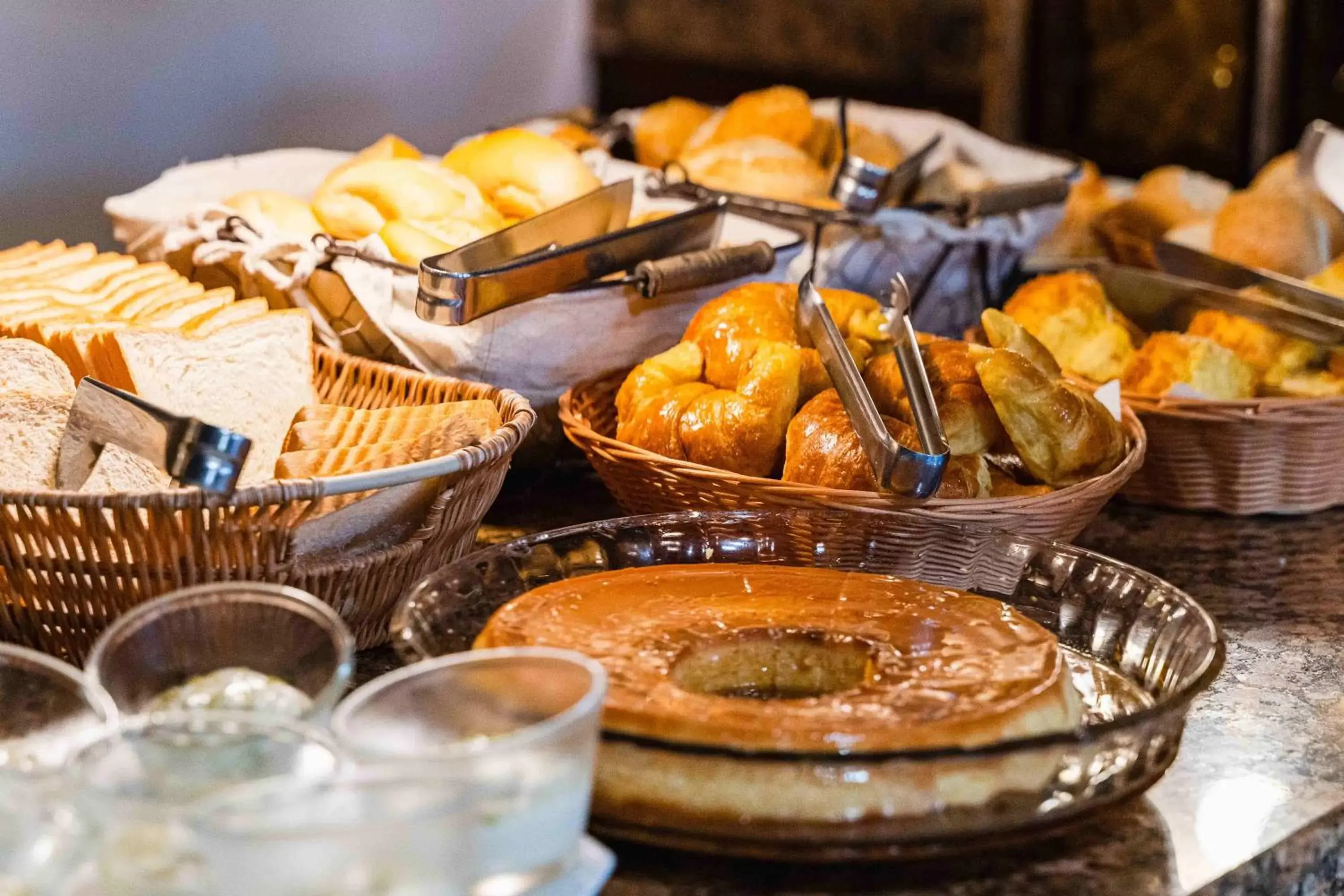 Breakfast, Food in Búzios Centro Hotel