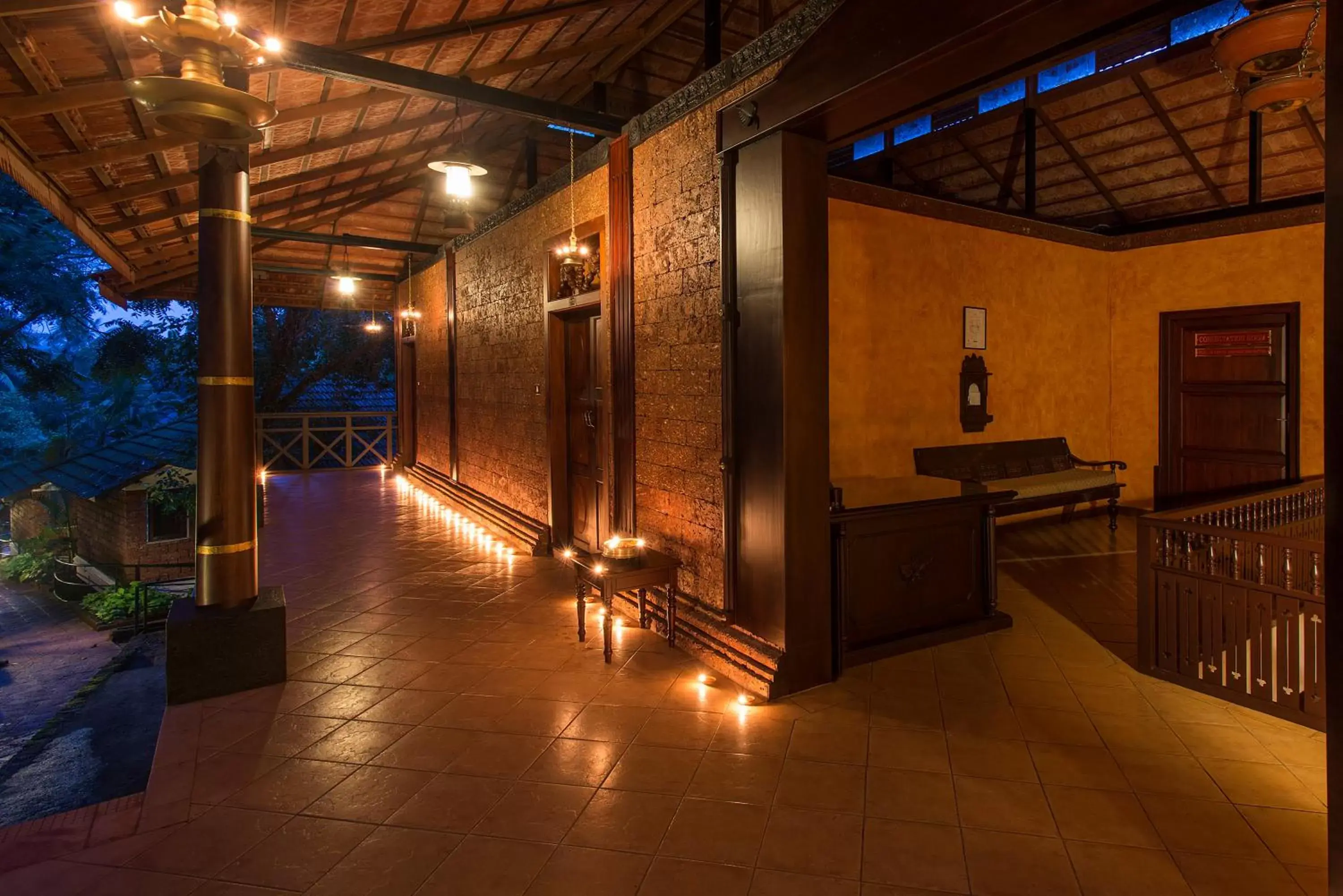 Night, Lobby/Reception in The Raviz Kadavu, Kozhikode