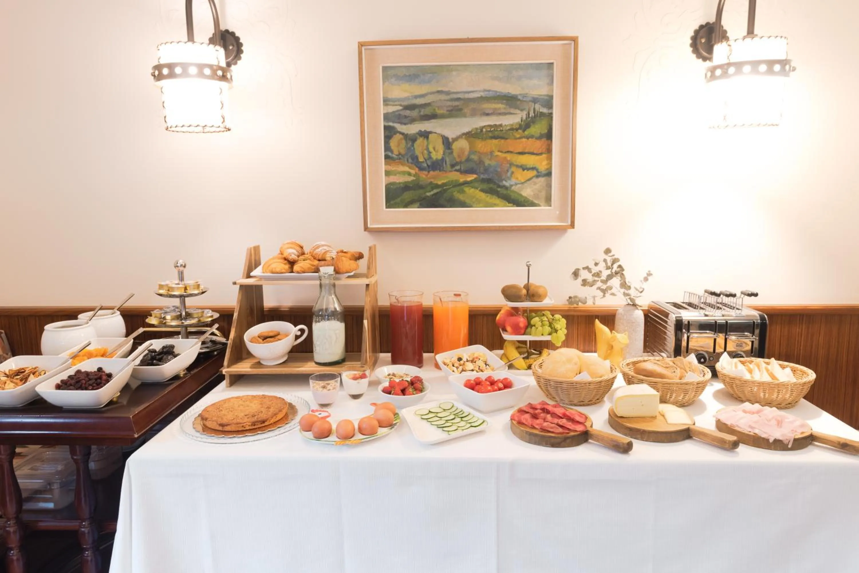 Breakfast in Hotel Garni Rin Da Rin