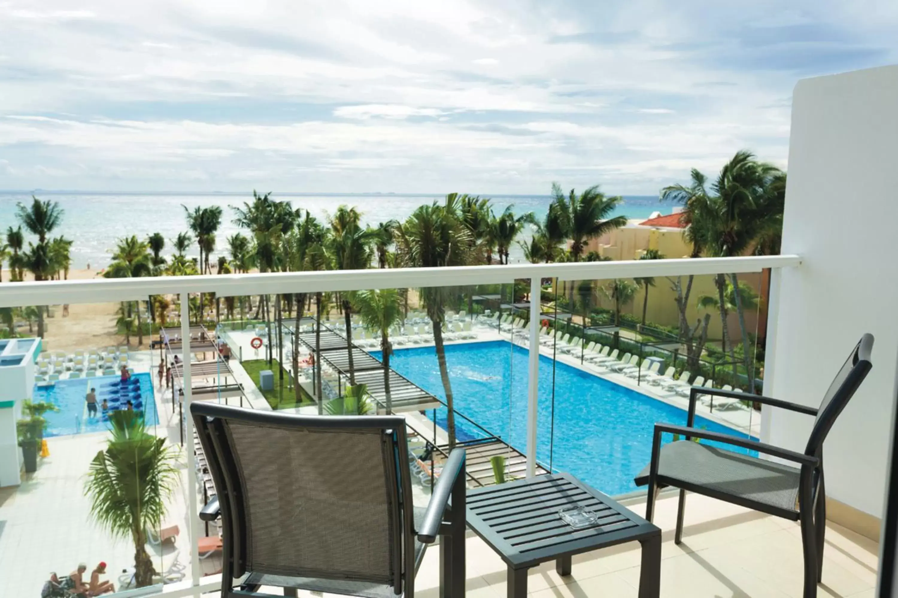 Pool view, Swimming Pool in Riu Playacar - All Inclusive