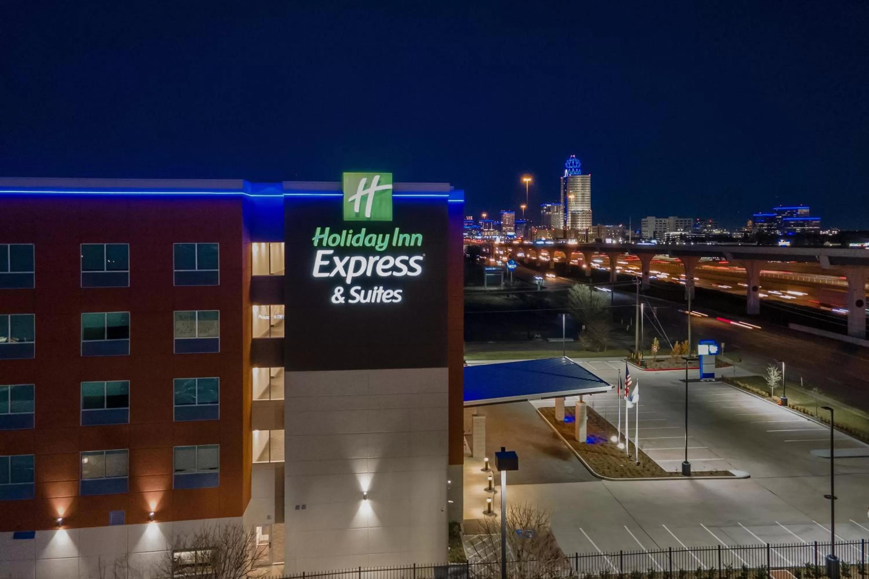 Property building in Holiday Inn Express & Suites Memorial – CityCentre by IHG