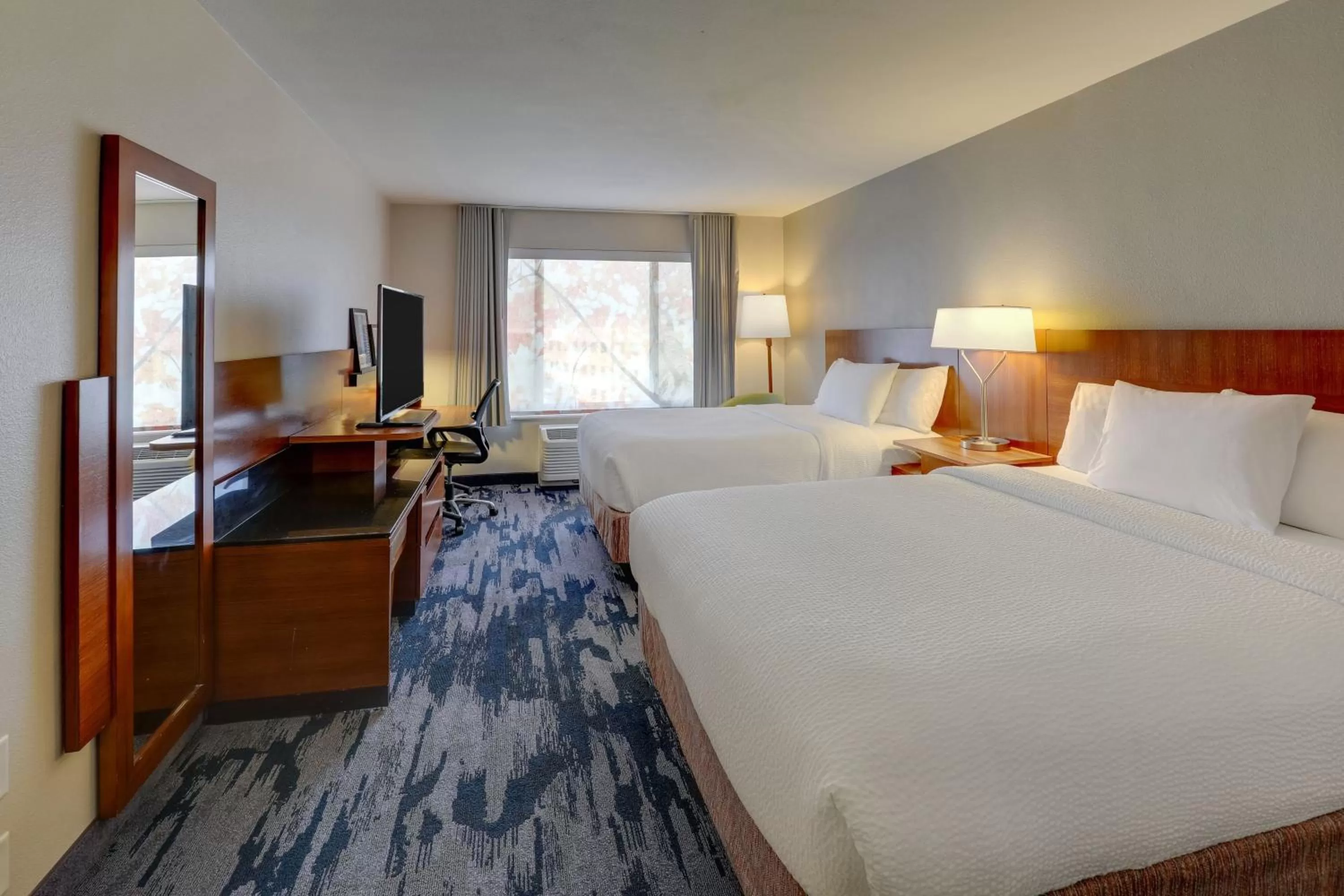 Photo of the whole room, Bed in Fairfield Inn & Suites by Marriott Fort Worth I-30 West Near NAS JRB