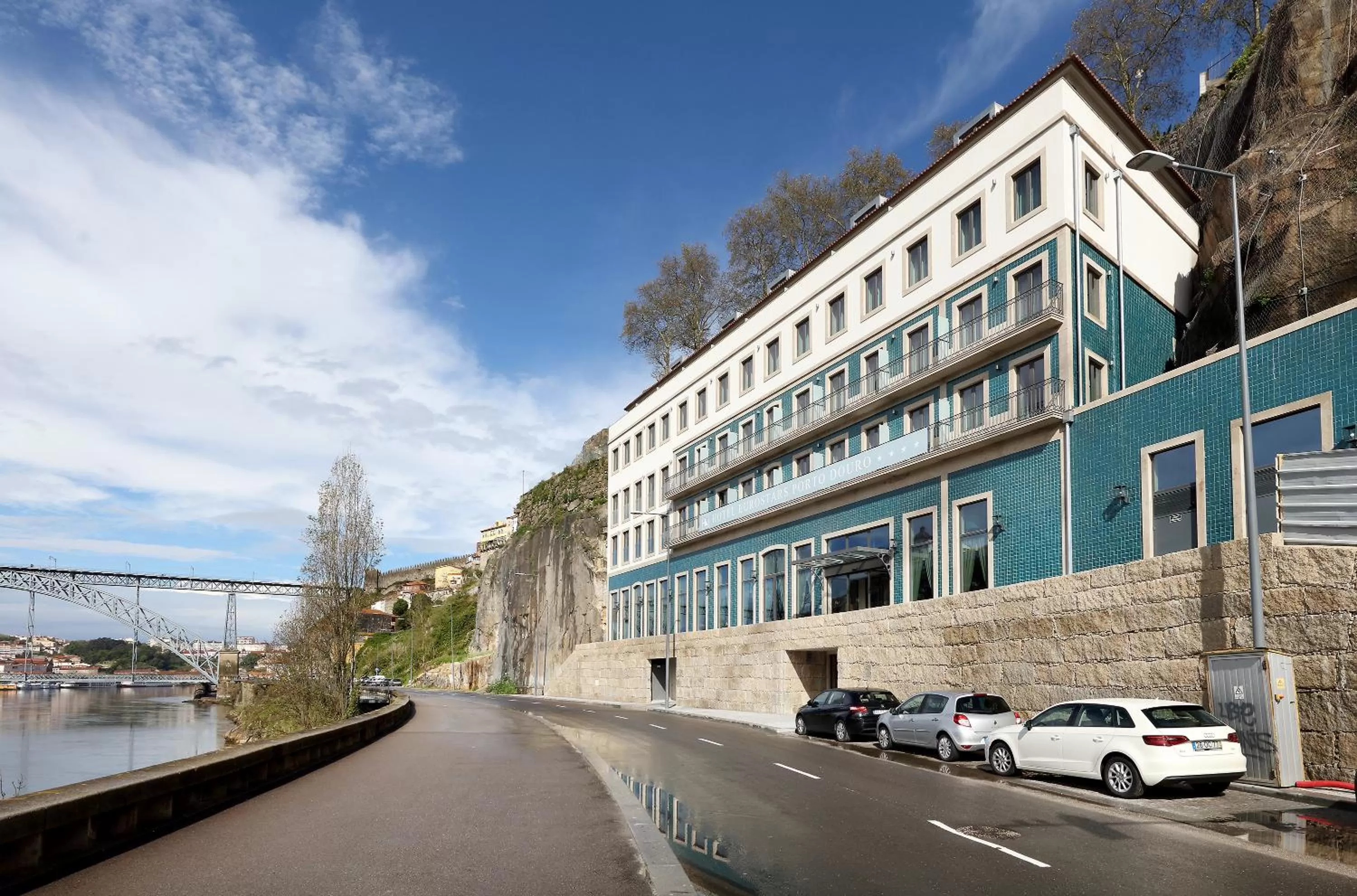 Facade/entrance in Eurostars Porto Douro